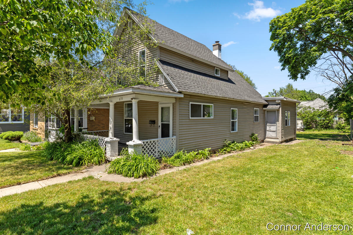 635 Worden Street SE Grand Rapids MI 49507