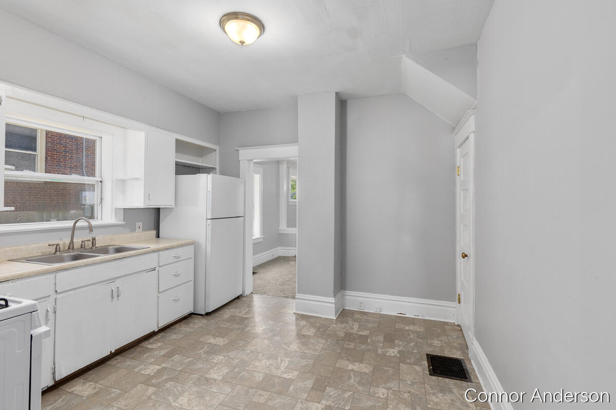 635 Worden Street SE Grand Rapids MI 49507