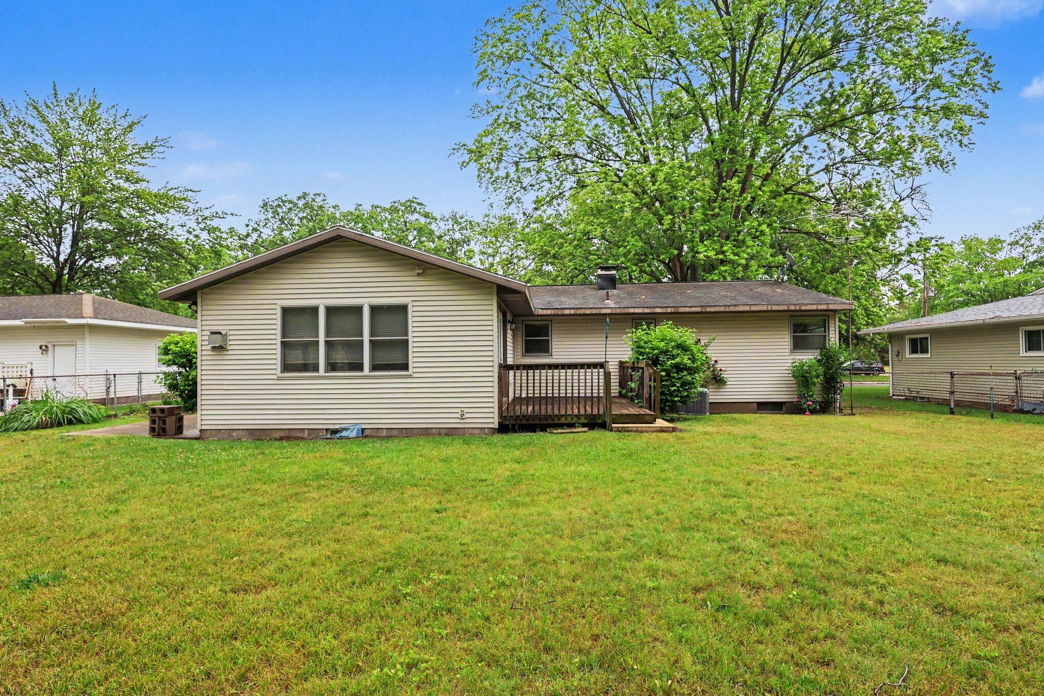 1417 New Street Muskegon MI 49442