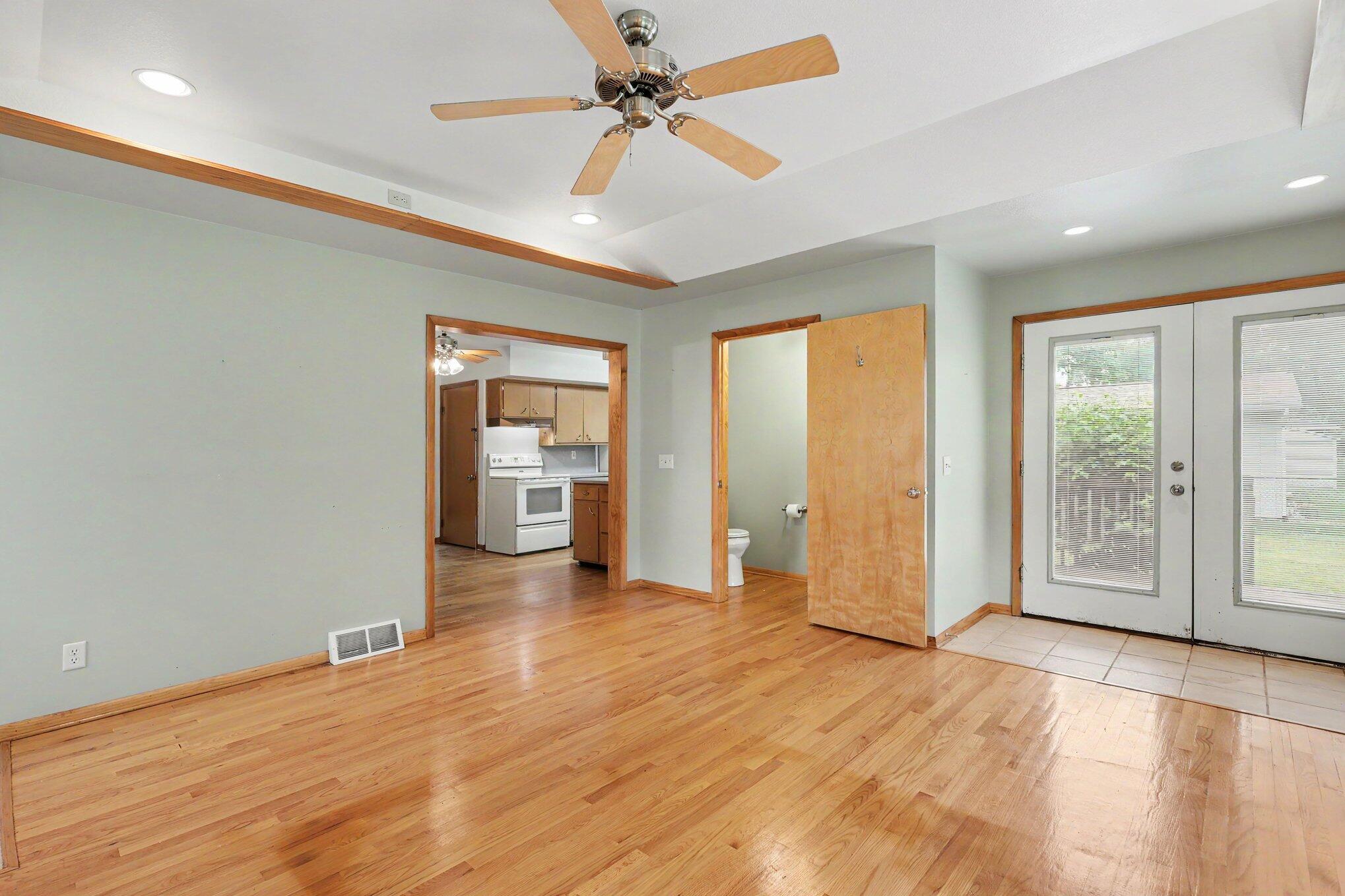 1417 New Street Muskegon MI 49442