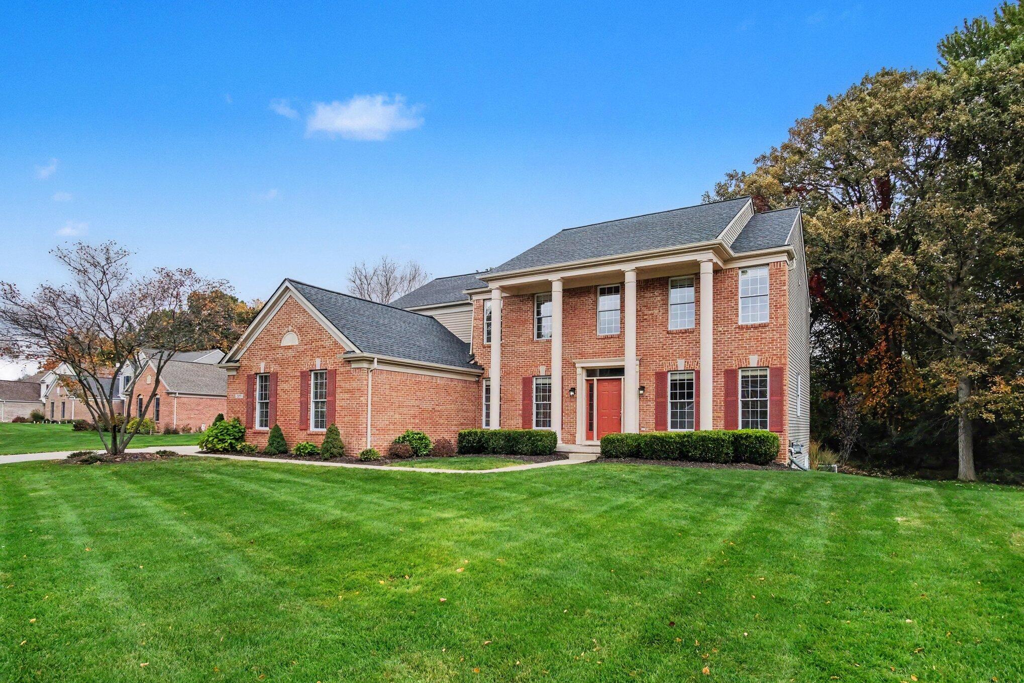 2358 Arbor Tree Court SE Grand Rapids MI 49546