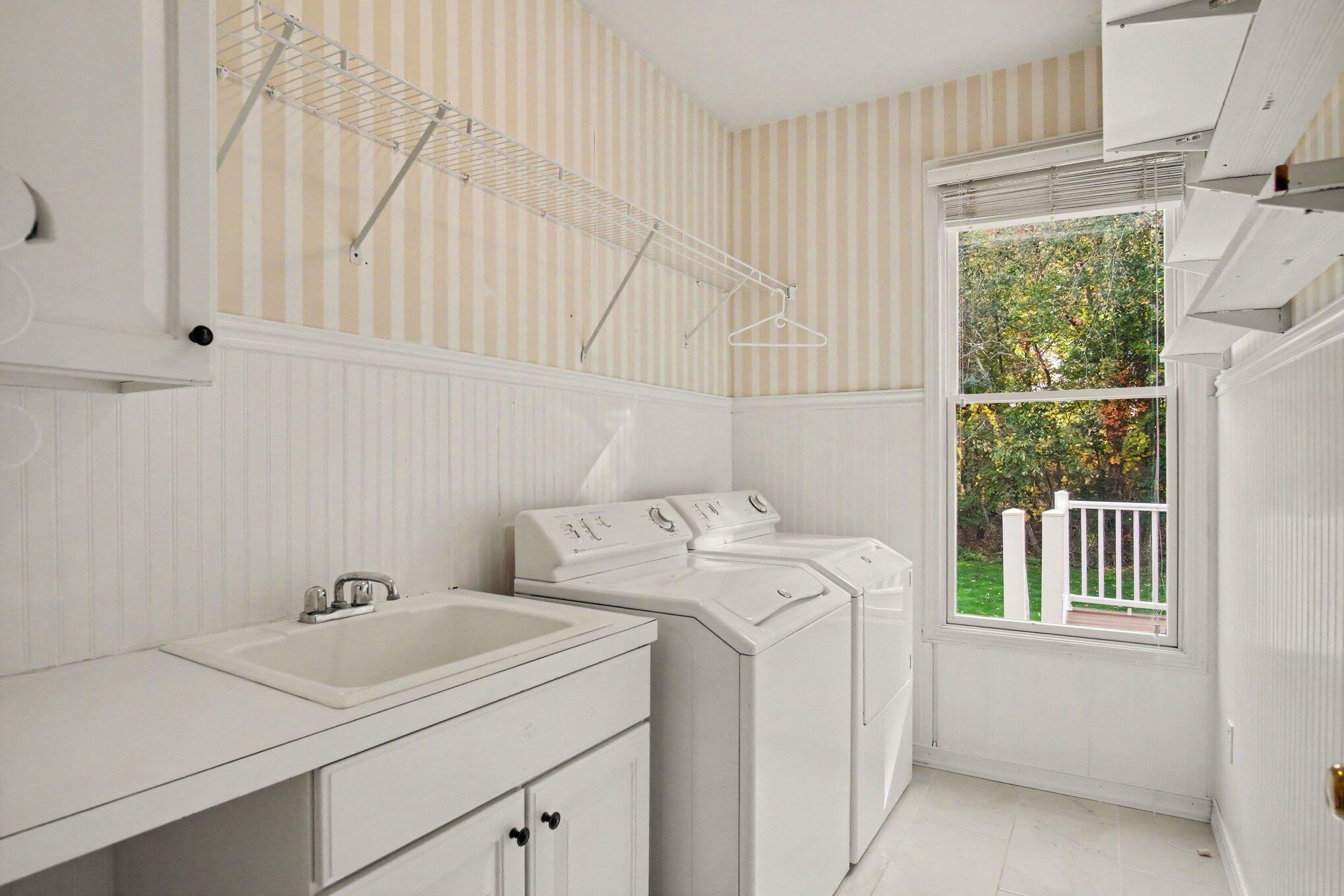2358 Arbor Tree Court SE Grand Rapids MI 49546
