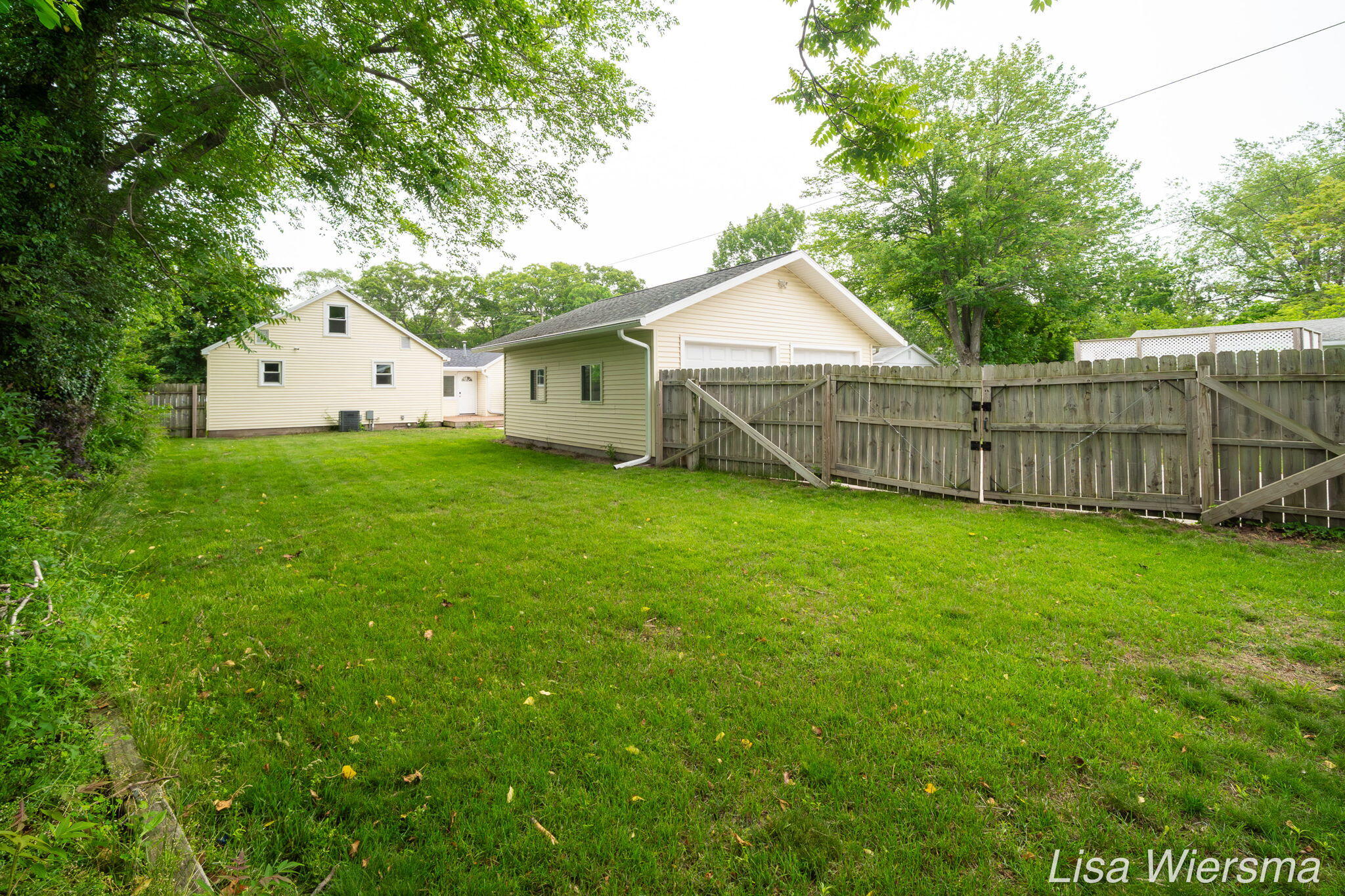 2357 Crozier Avenue Muskegon MI 49441