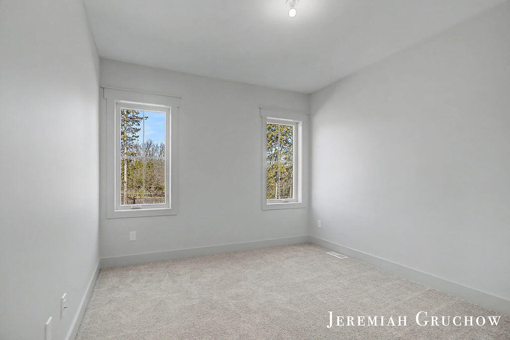 2160 Engleside Drive SE Grand Rapids MI 49546
