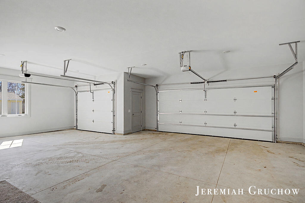 2160 Engleside Drive SE Grand Rapids MI 49546