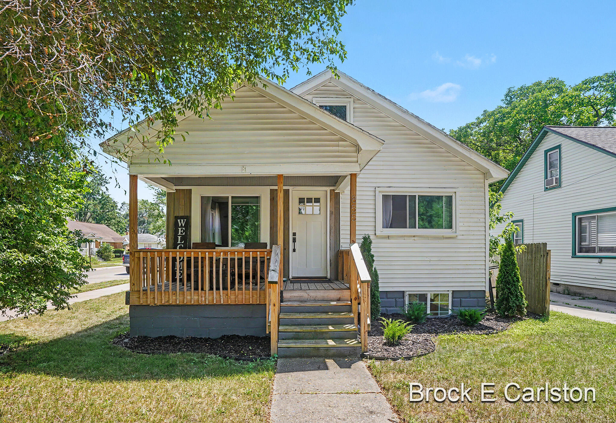 855 Windsor Avenue Muskegon MI 49441