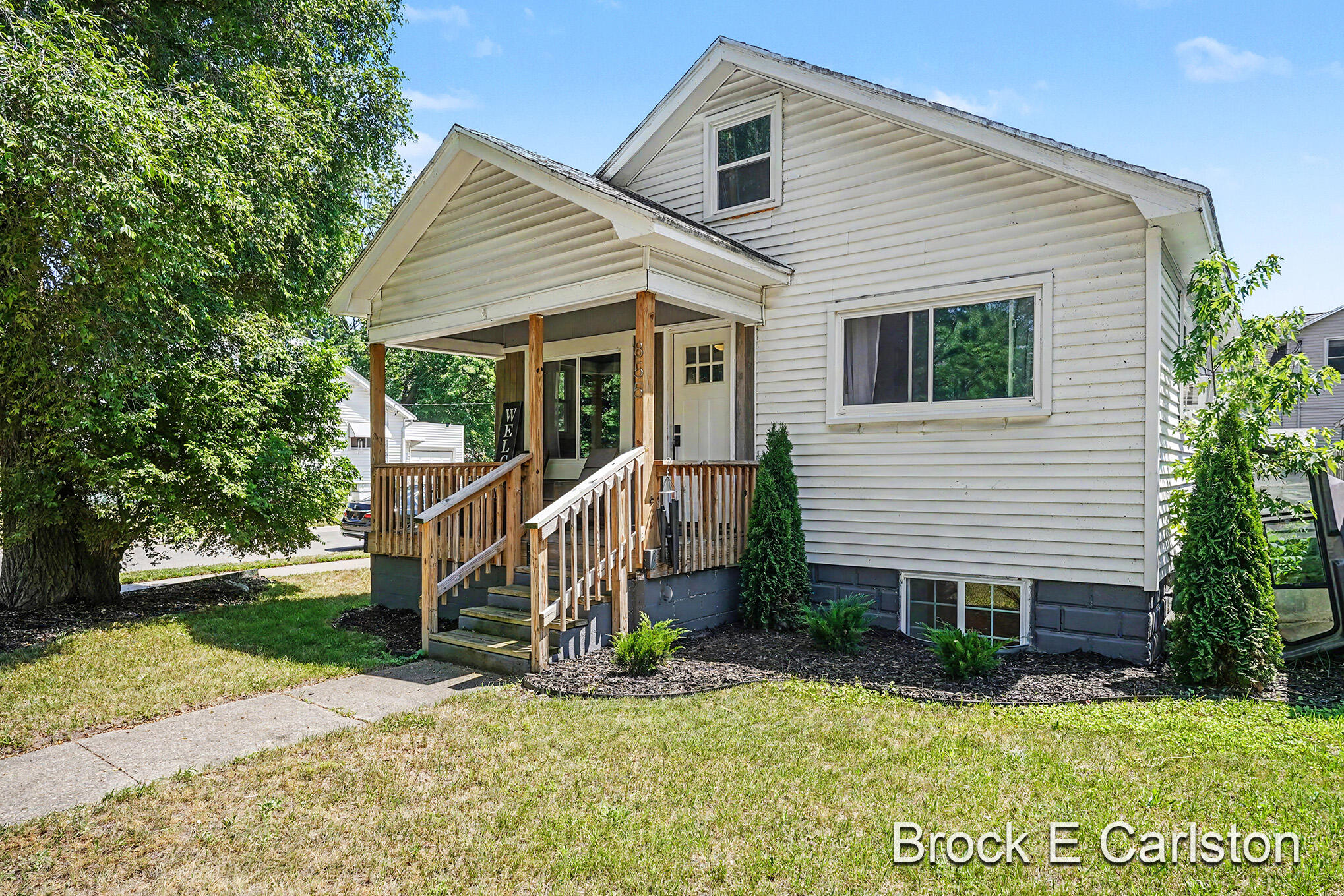 855 Windsor Avenue Muskegon MI 49441