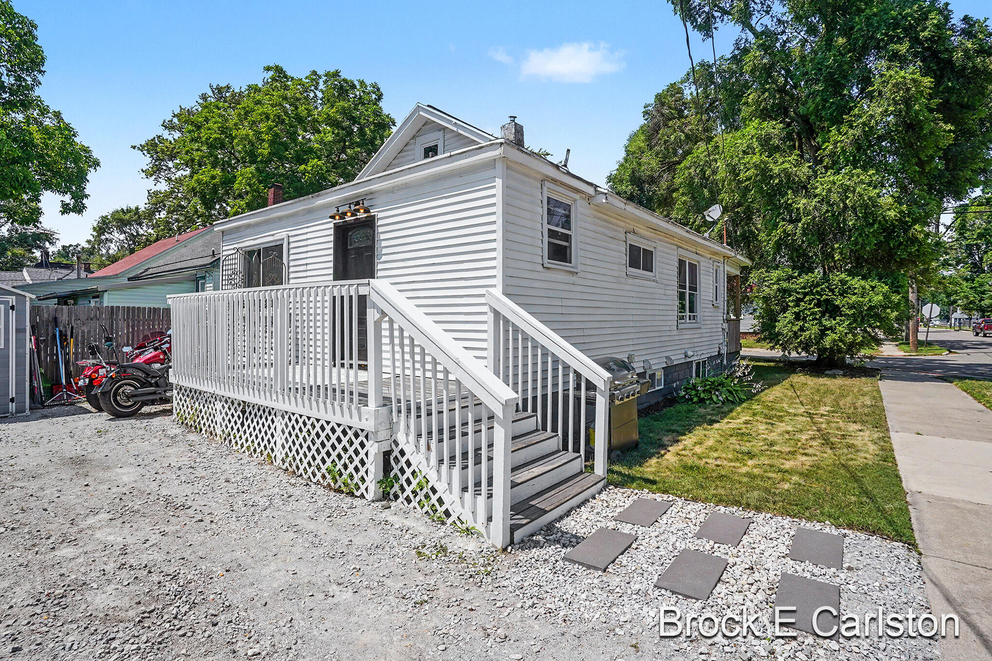855 Windsor Avenue Muskegon MI 49441