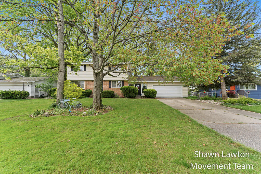 1833 Bonneville Drive Muskegon MI 49441