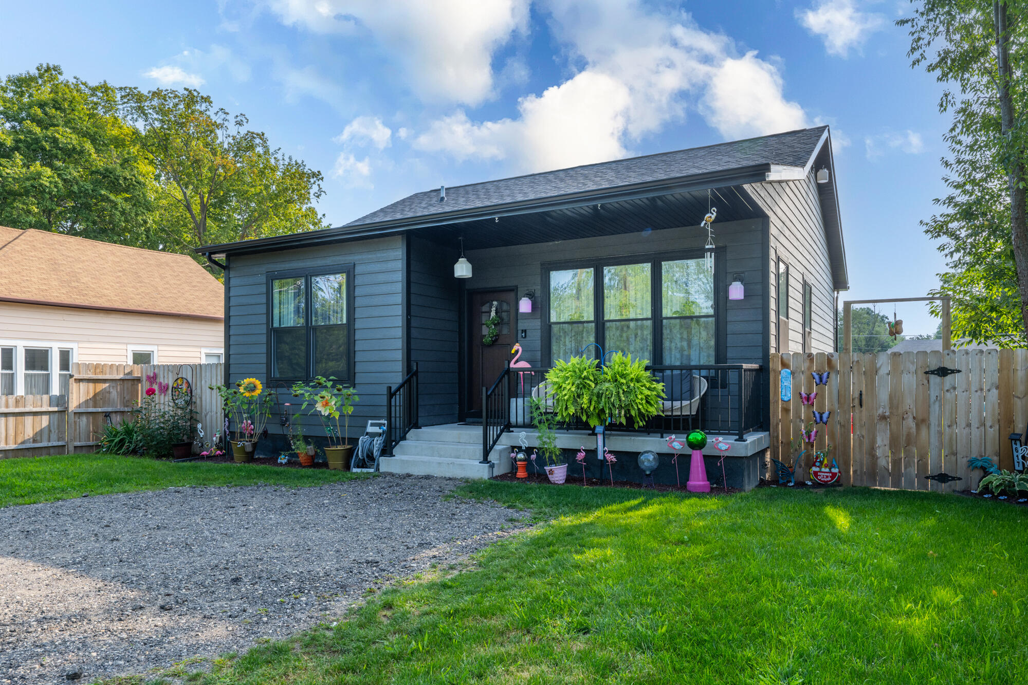 4617 N Coloma Road Coloma MI 49038