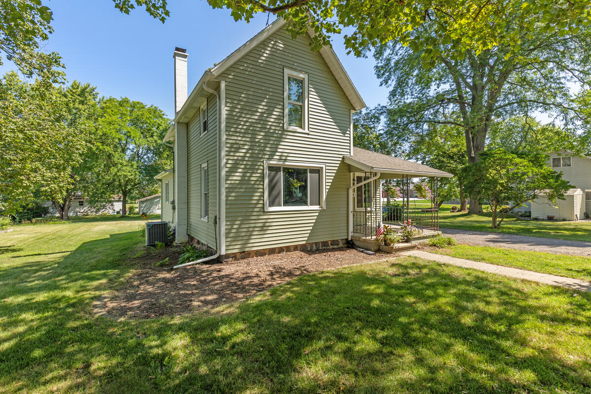 349 E Main Street Hopkins MI 49328