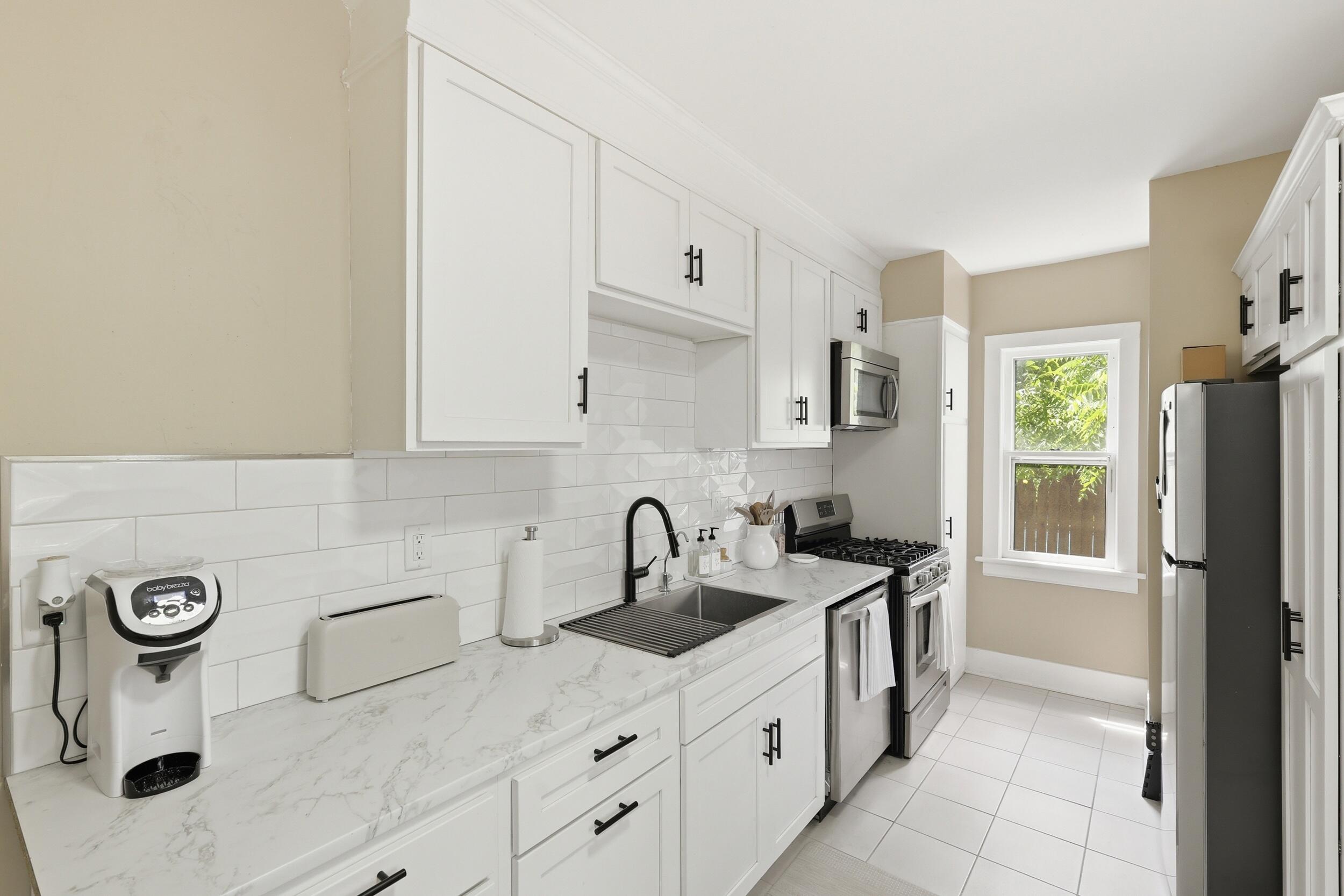 1009 2nd Street NW Grand Rapids MI 49504