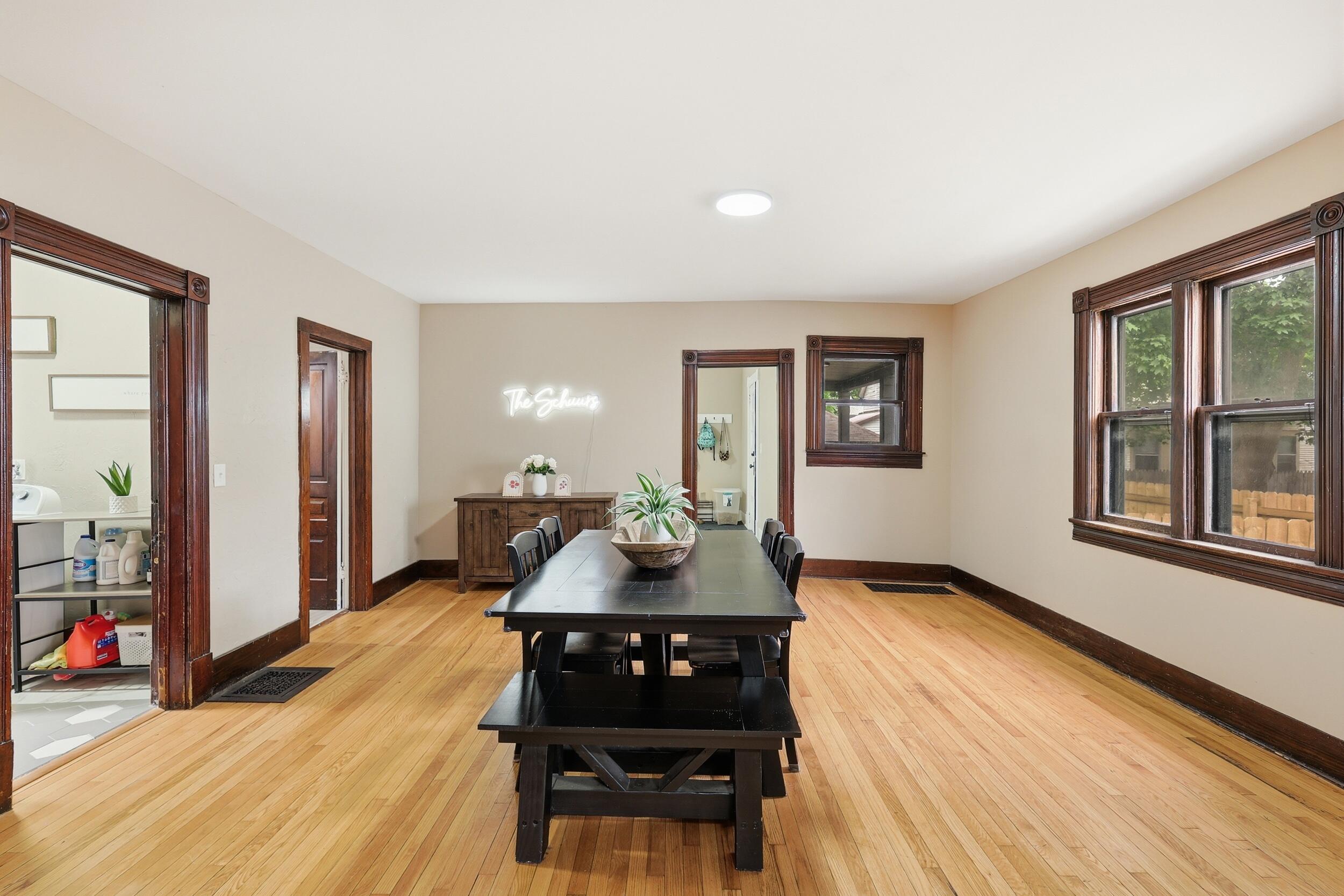 1009 2nd Street NW Grand Rapids MI 49504