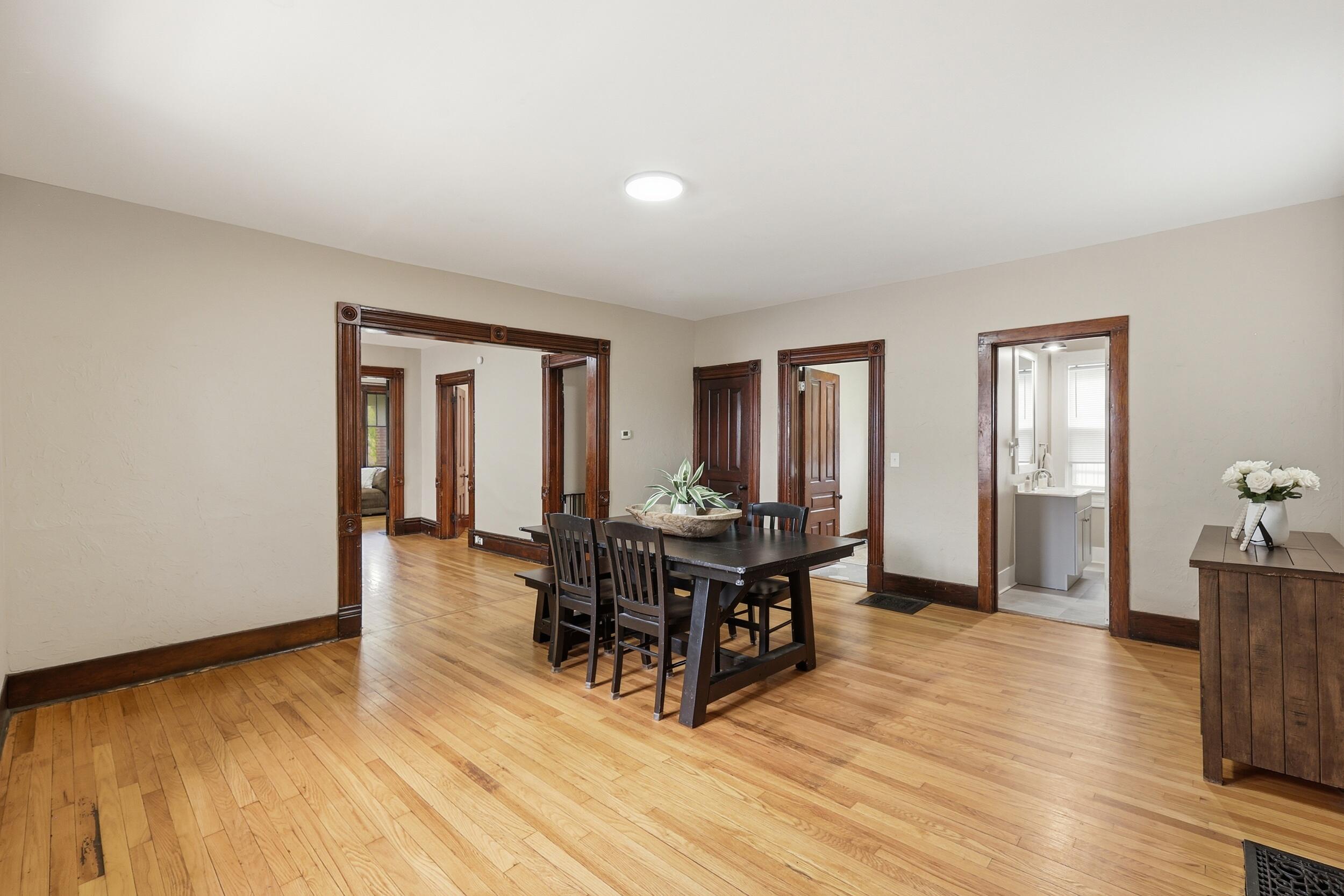 1009 2nd Street NW Grand Rapids MI 49504