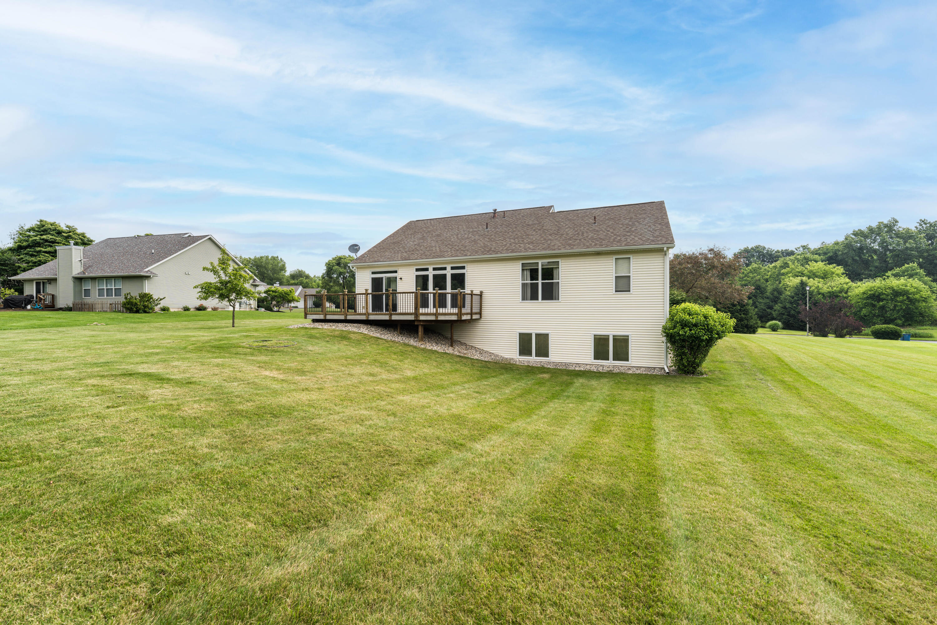 7597 Prairie Crossing Lane Kalamazoo MI 49004