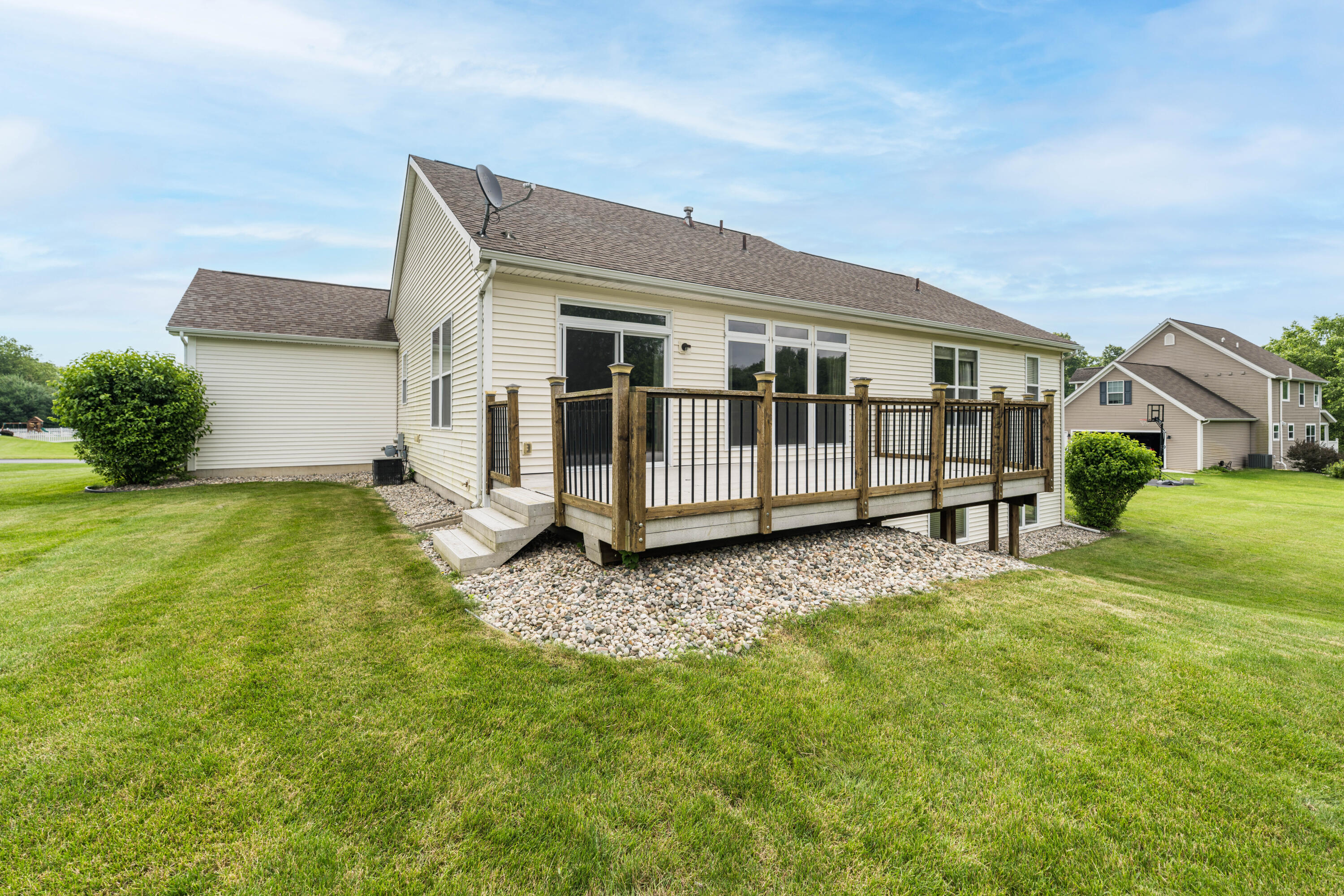 7597 Prairie Crossing Lane Kalamazoo MI 49004