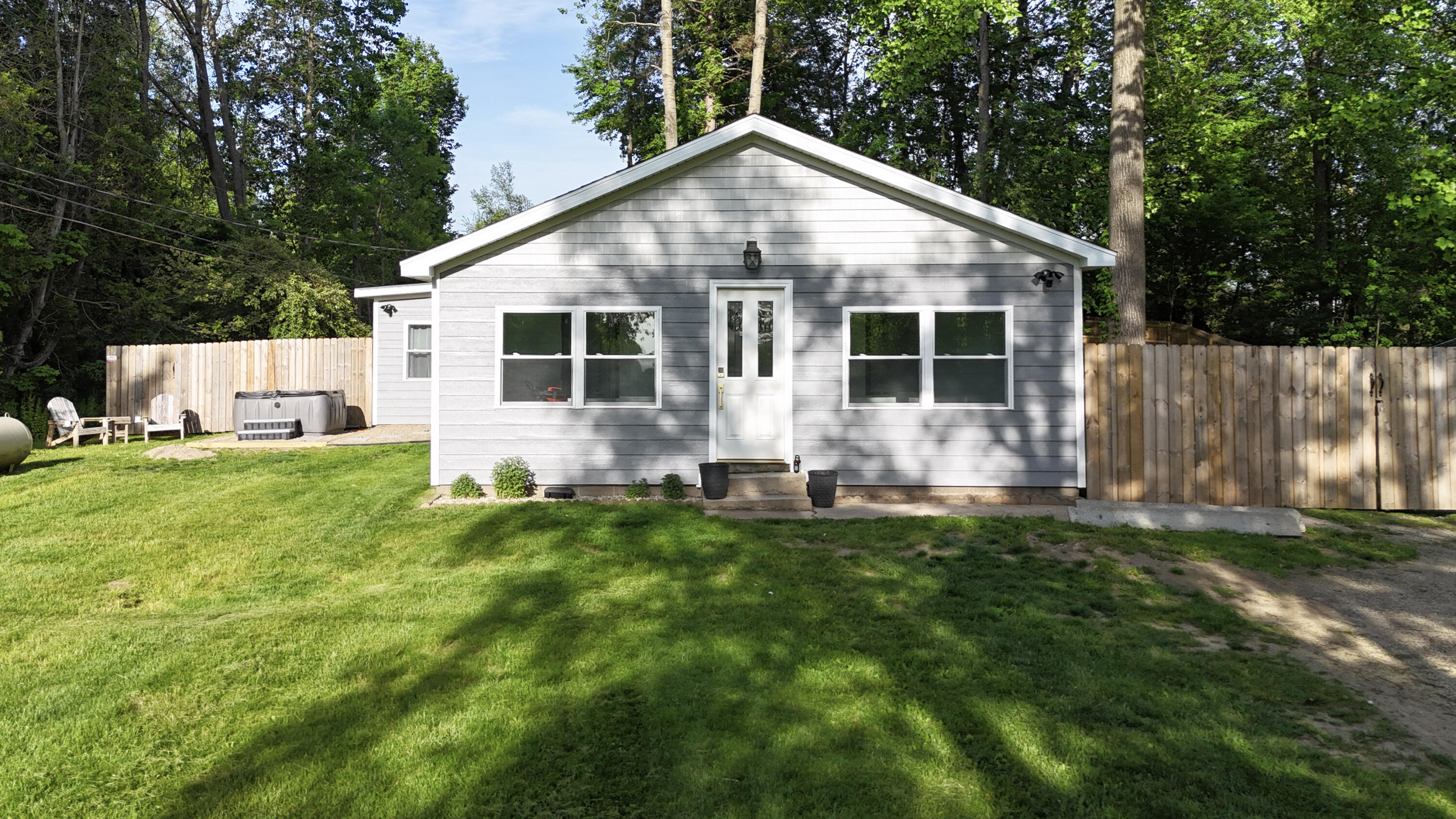 17259 Paradise Lake Road Vandalia MI 49095