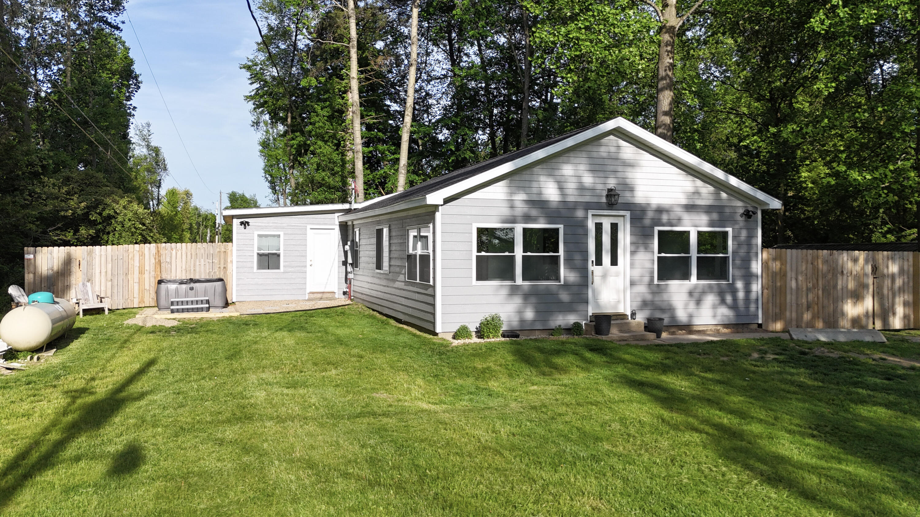 17259 Paradise Lake Road Vandalia MI 49095