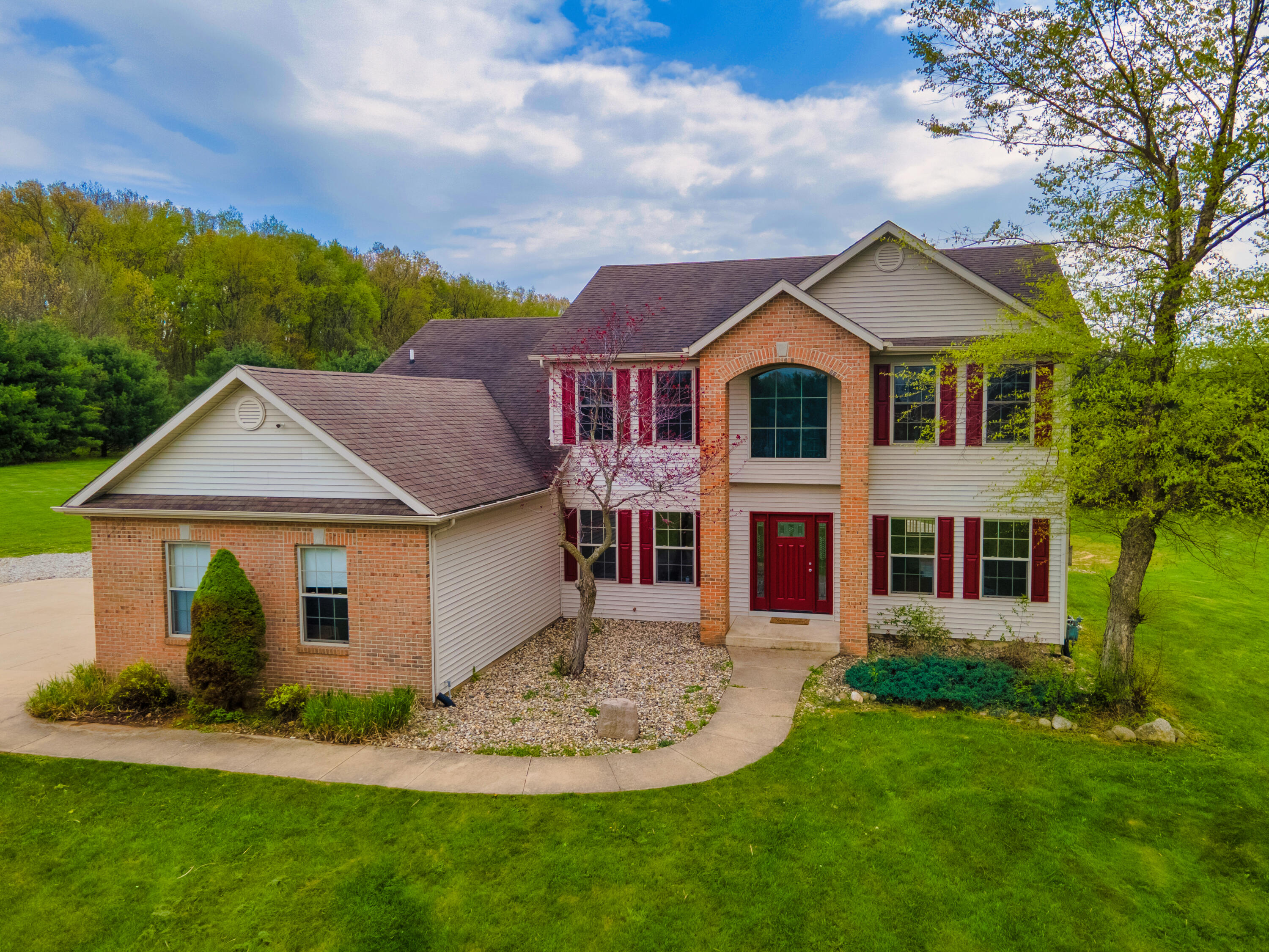 23589 Us Highway 12 Edwardsburg MI 49112