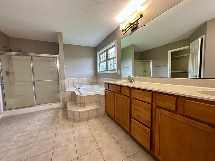 23589 Us Highway 12 Edwardsburg MI 49112