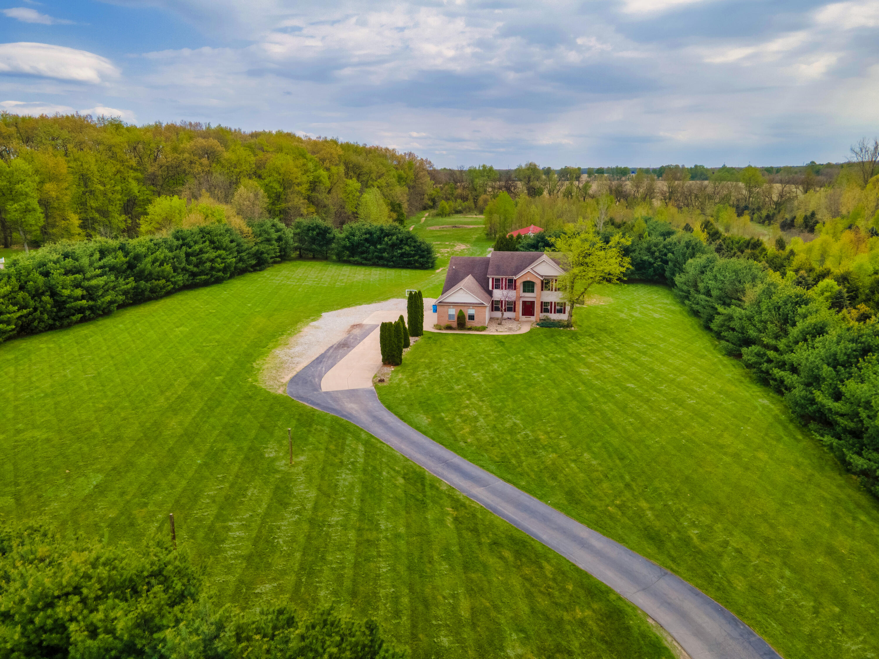 23589 Us Highway 12 Edwardsburg MI 49112