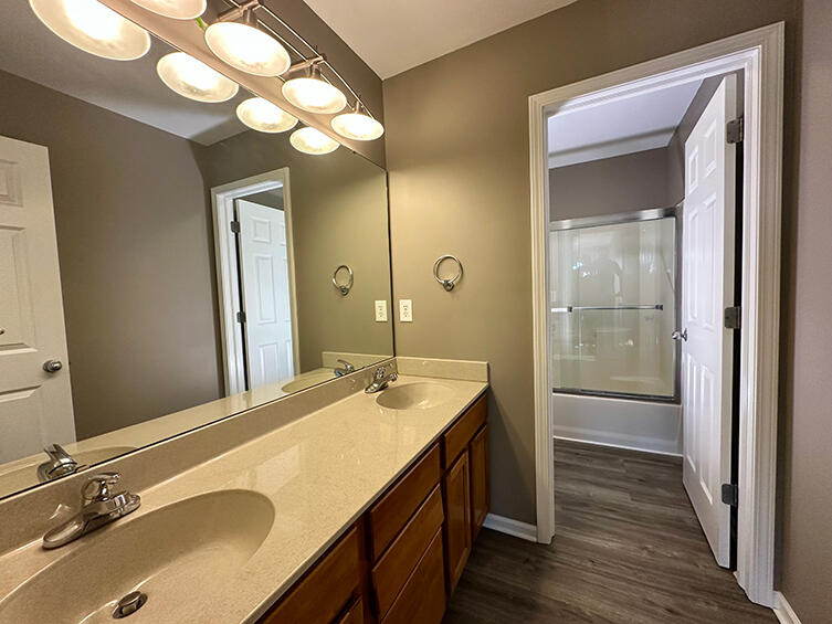 23589 Us Highway 12 Edwardsburg MI 49112