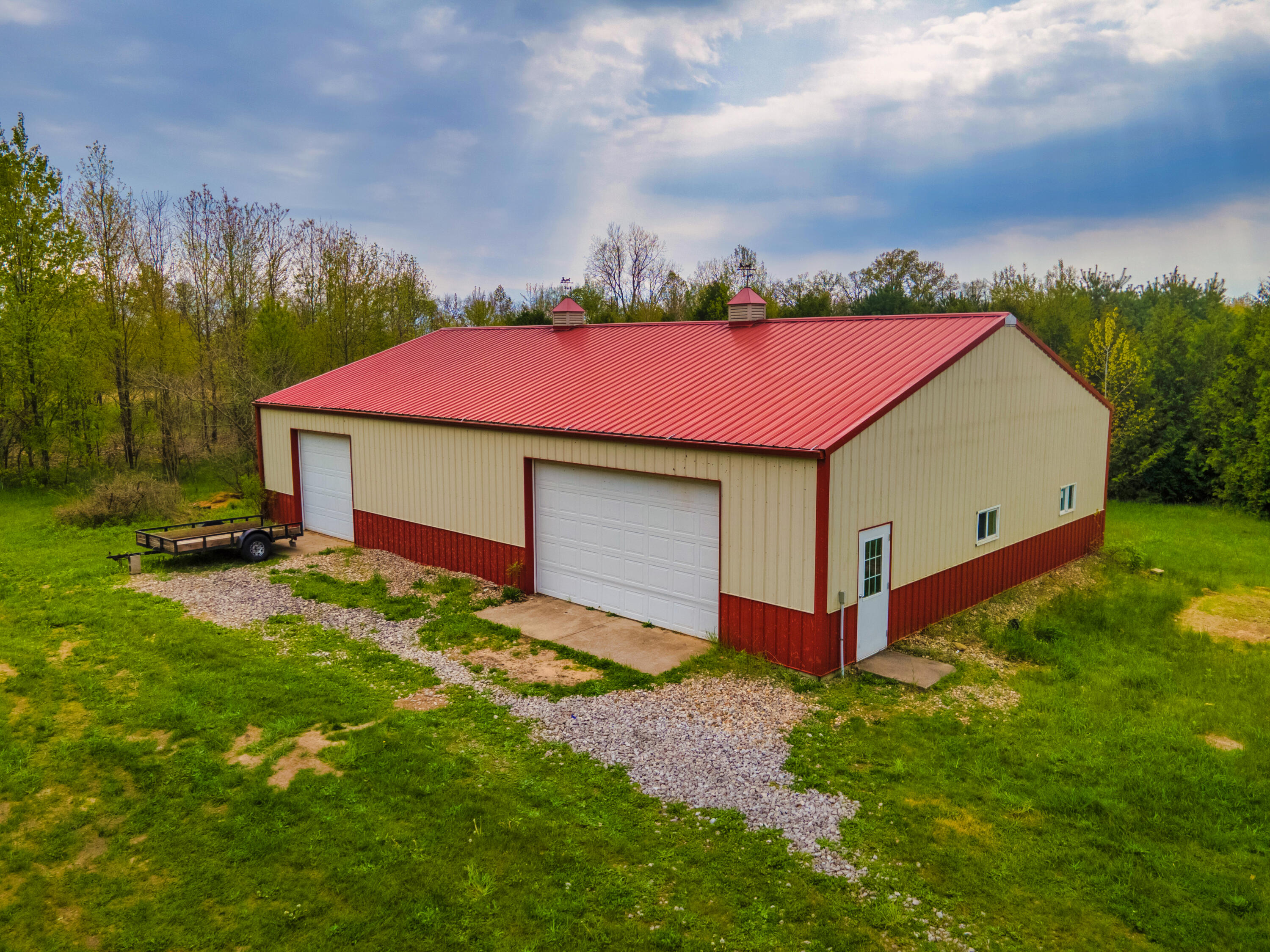 23589 Us Highway 12 Edwardsburg MI 49112