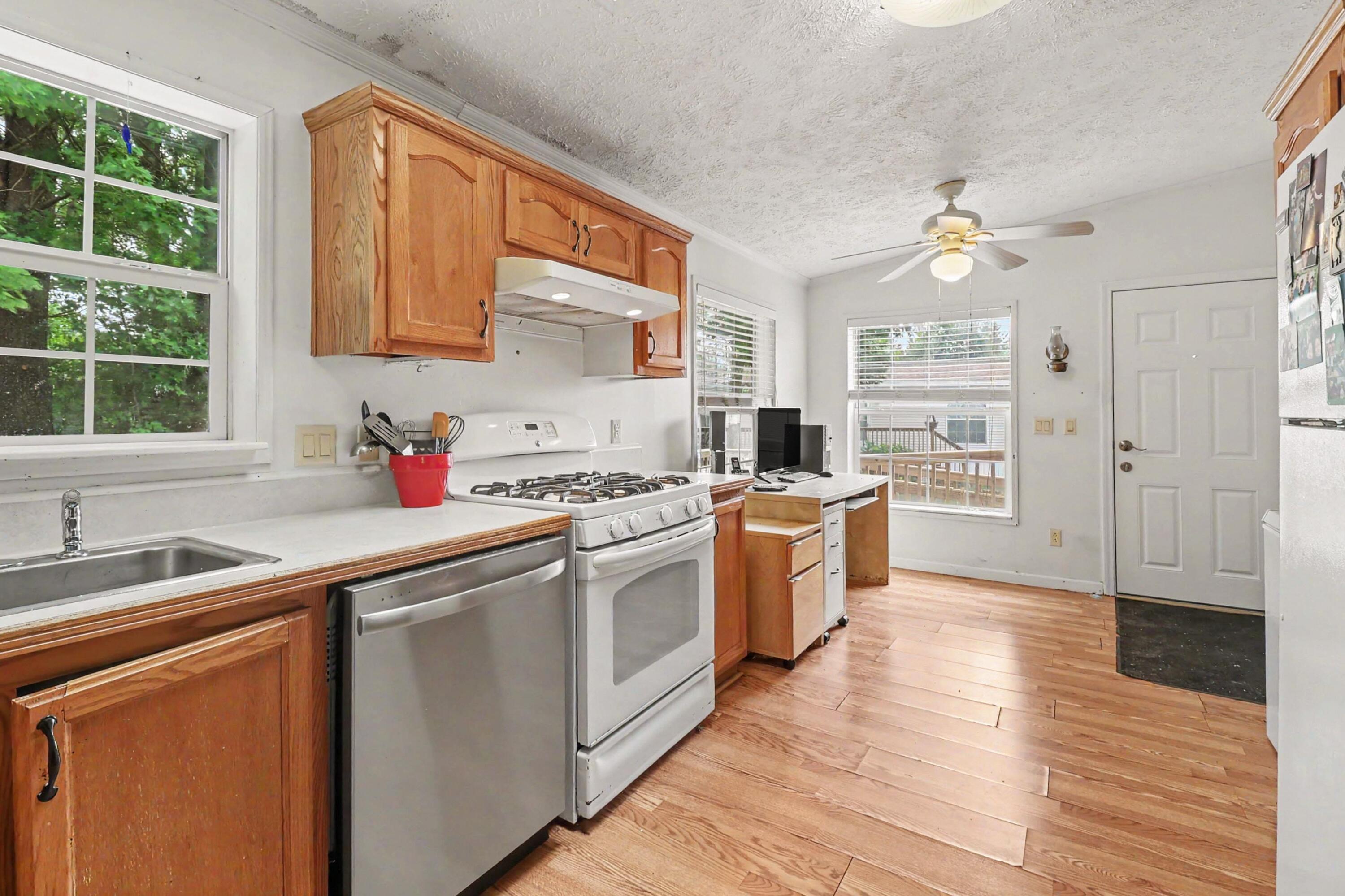3773 W Forest Hill Circle Ludington MI 49431