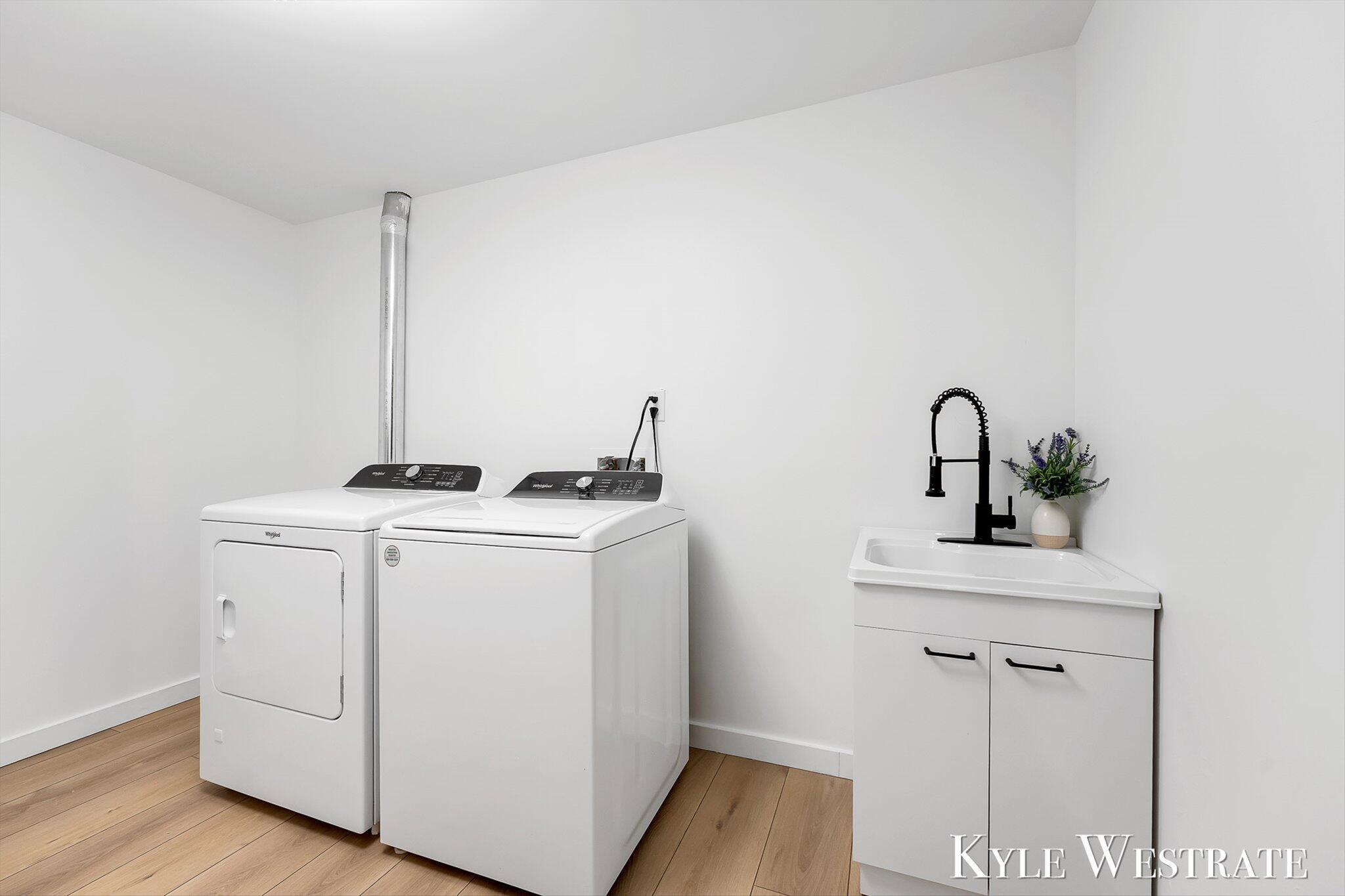 6093 Ridgeview Drive Norton Shores MI 49441