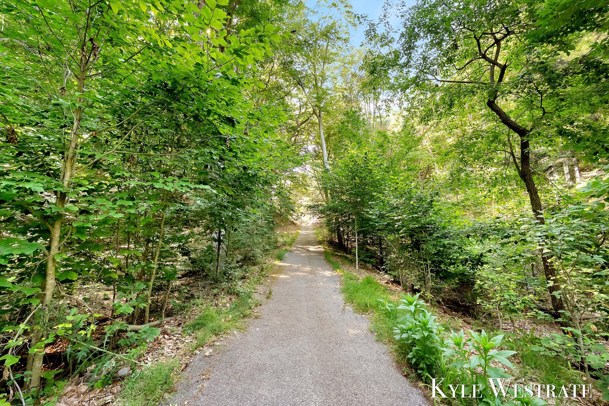 6093 Ridgeview Drive Norton Shores MI 49441