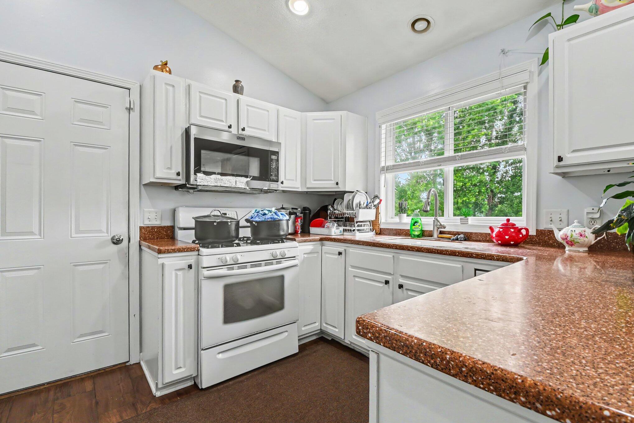 6633 Rye Grass Court SE Grand Rapids MI 49508