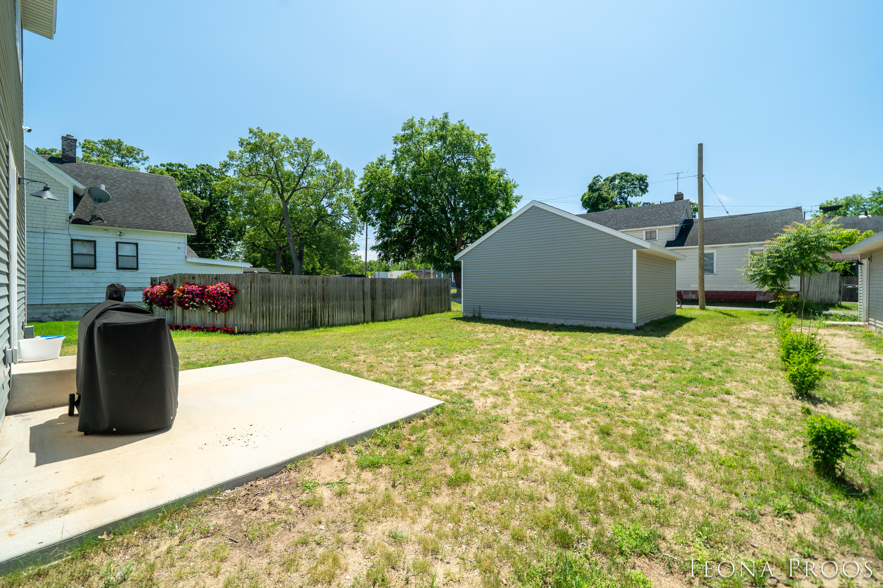 1379 Pine Street Muskegon MI 49442