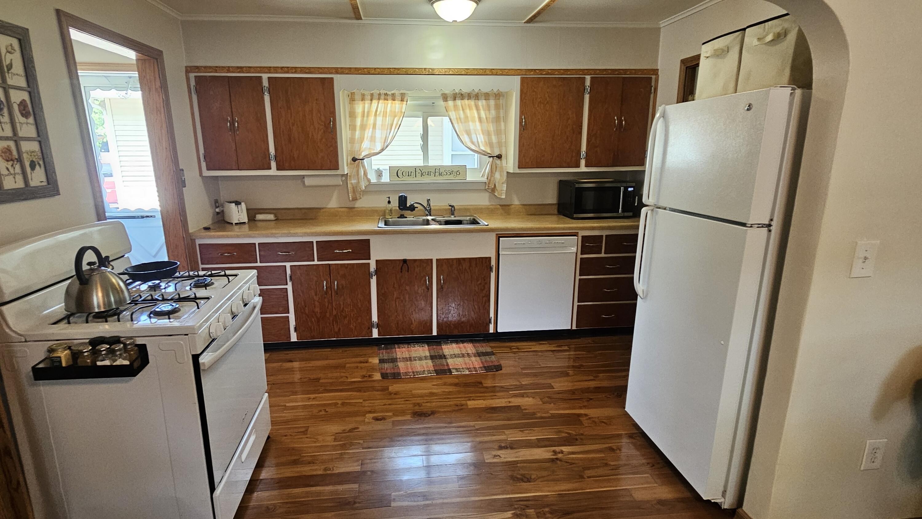 219 Abbie Street SE Grand Rapids MI 49548