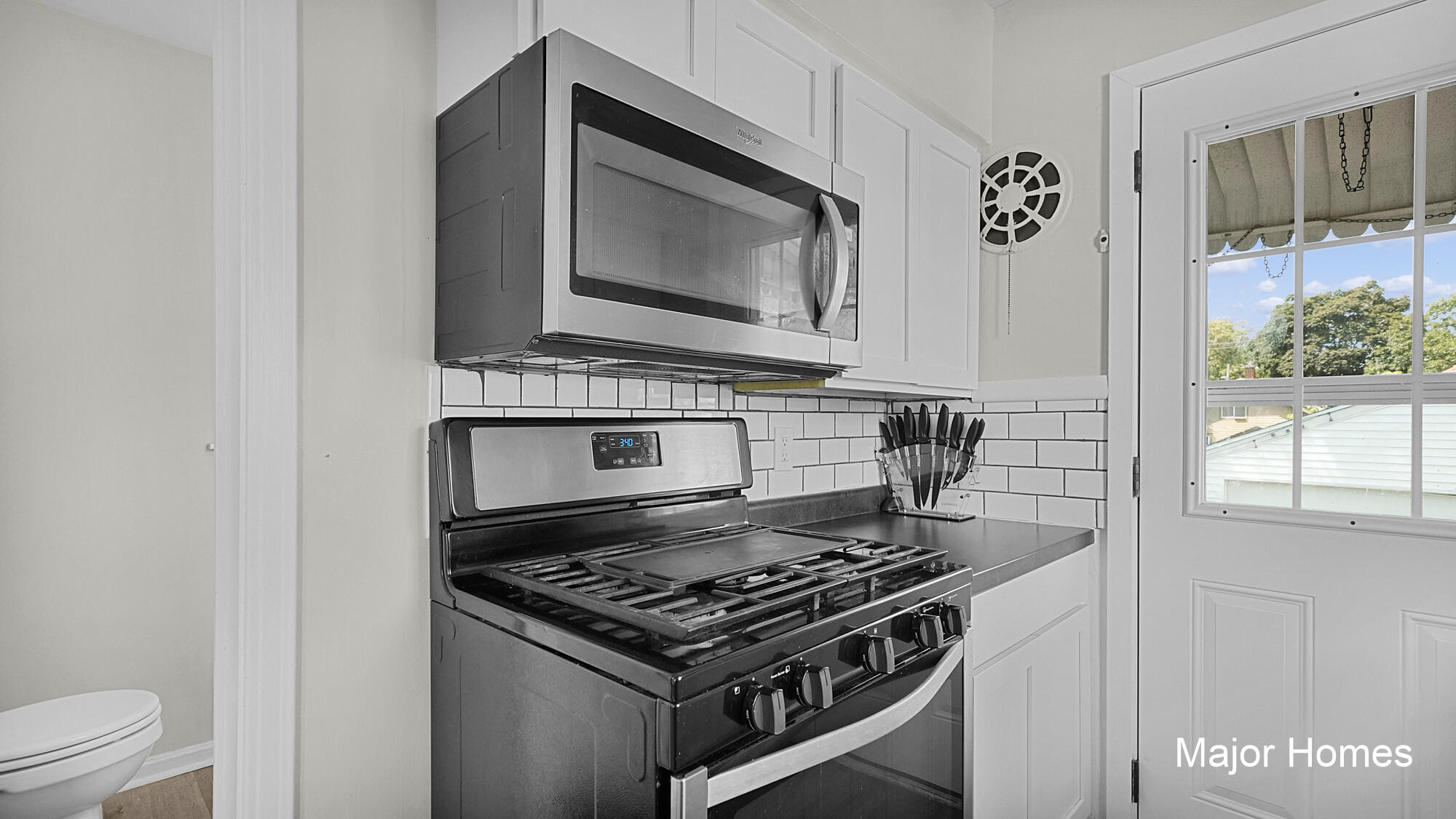 1229 Dickinson Street SE Grand Rapids MI 49507