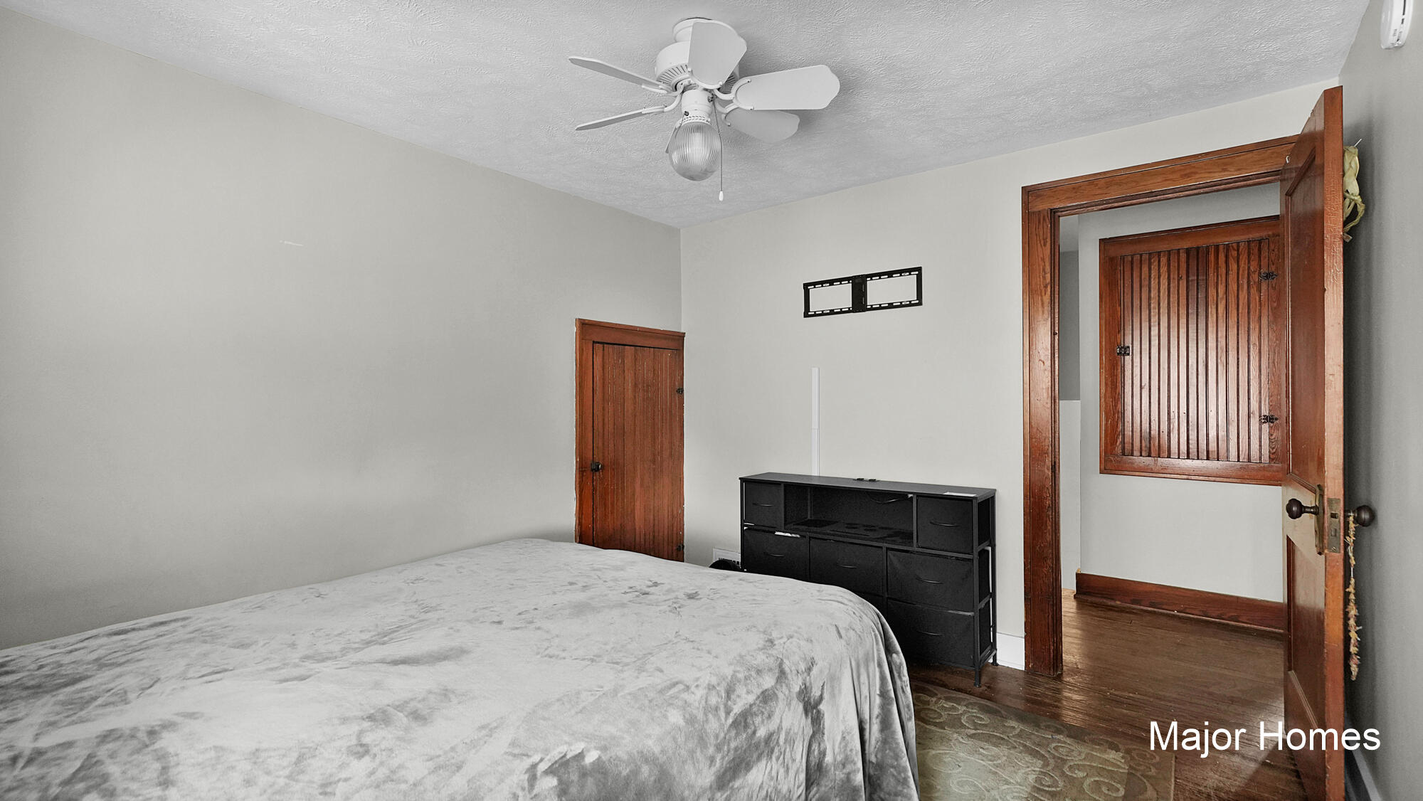 1229 Dickinson Street SE Grand Rapids MI 49507