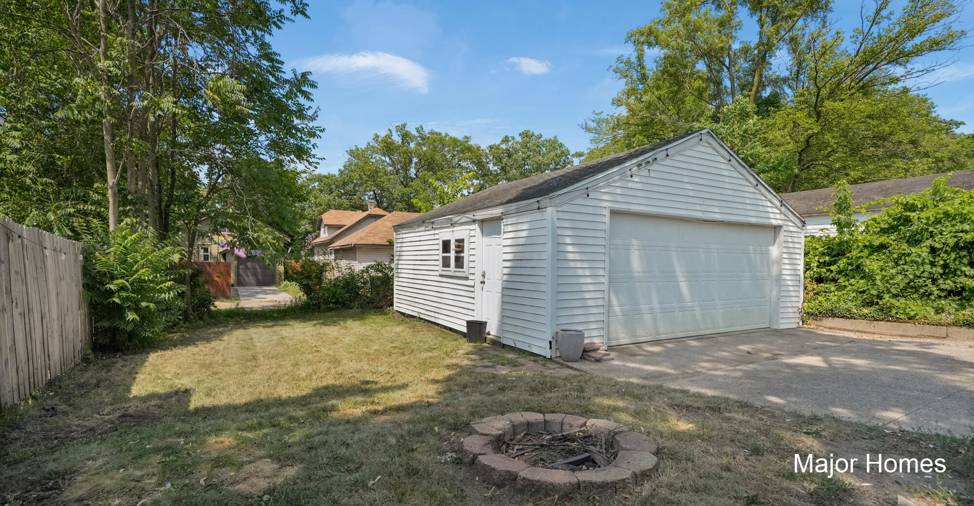 1229 Dickinson Street SE Grand Rapids MI 49507