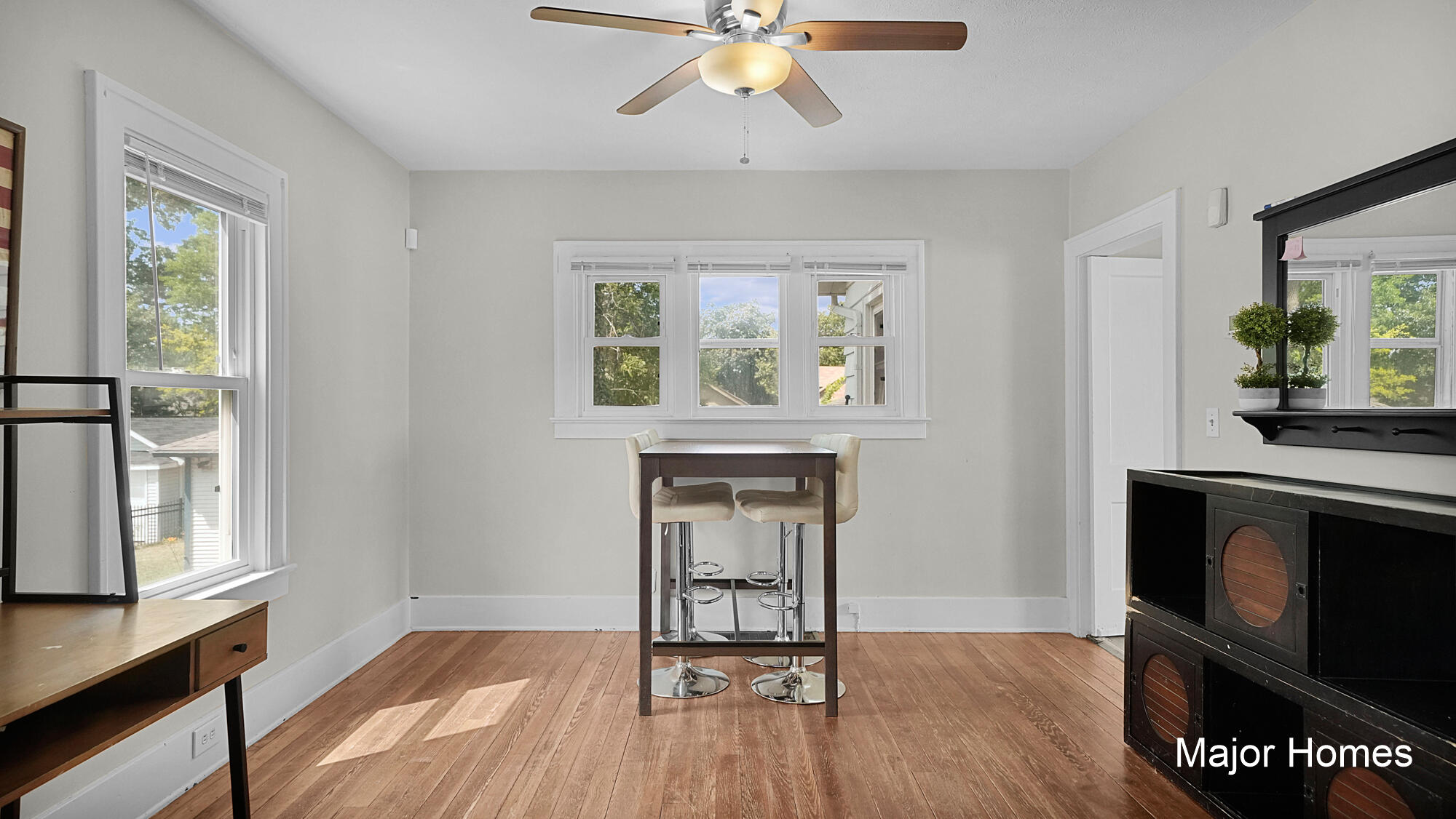 1229 Dickinson Street SE Grand Rapids MI 49507
