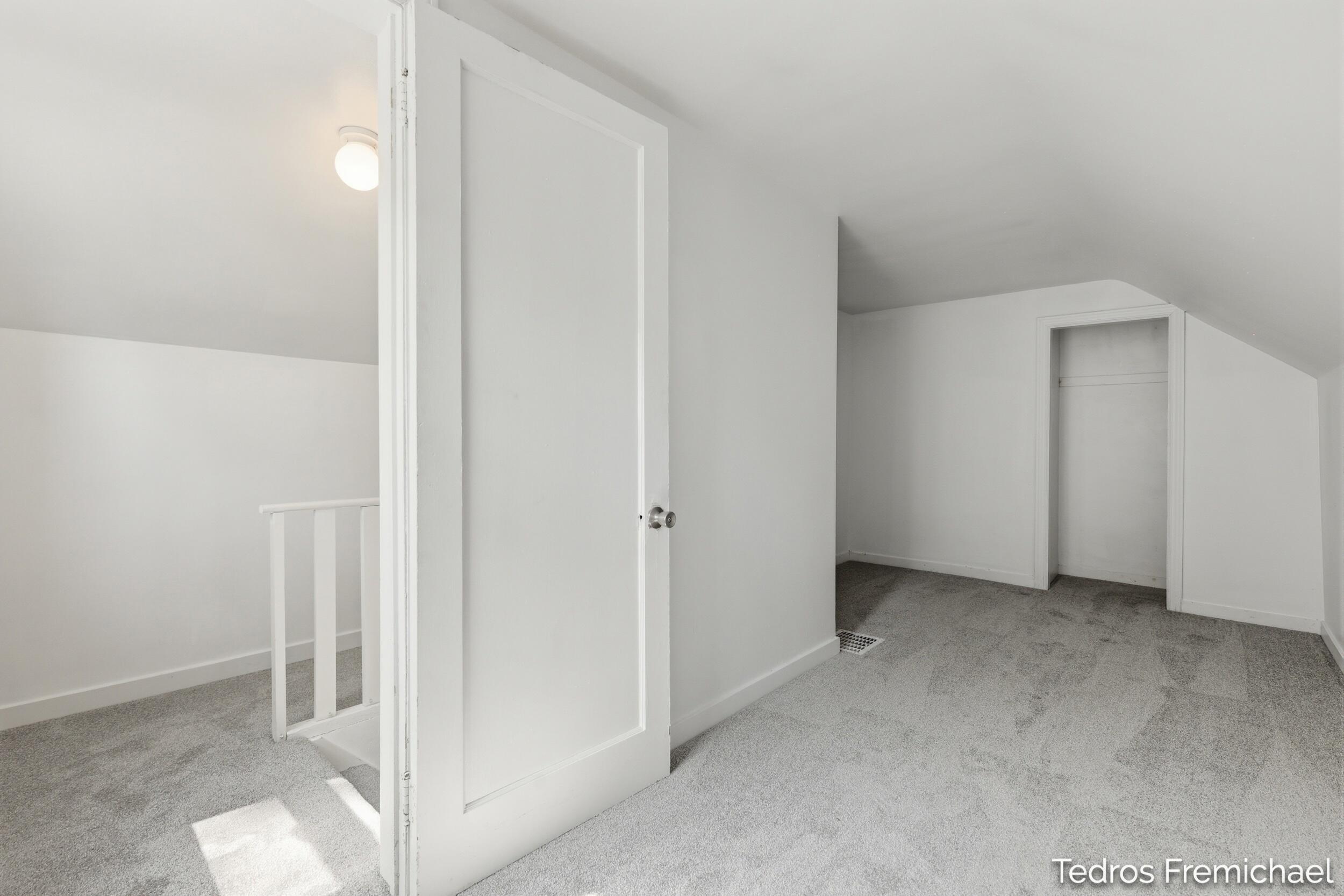 3372 Evert Street NW Grand Rapids MI 49534