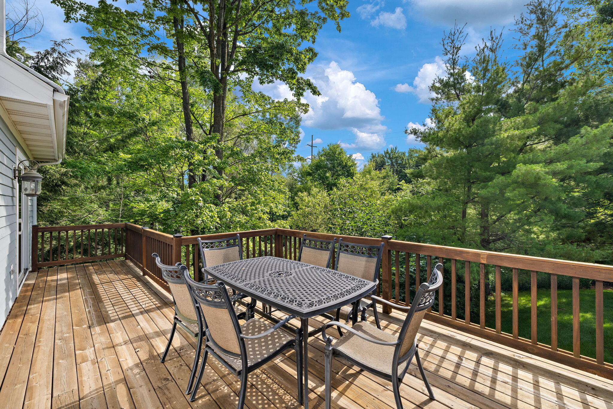 4710 N Catamount Trail NE Ada MI 49301
