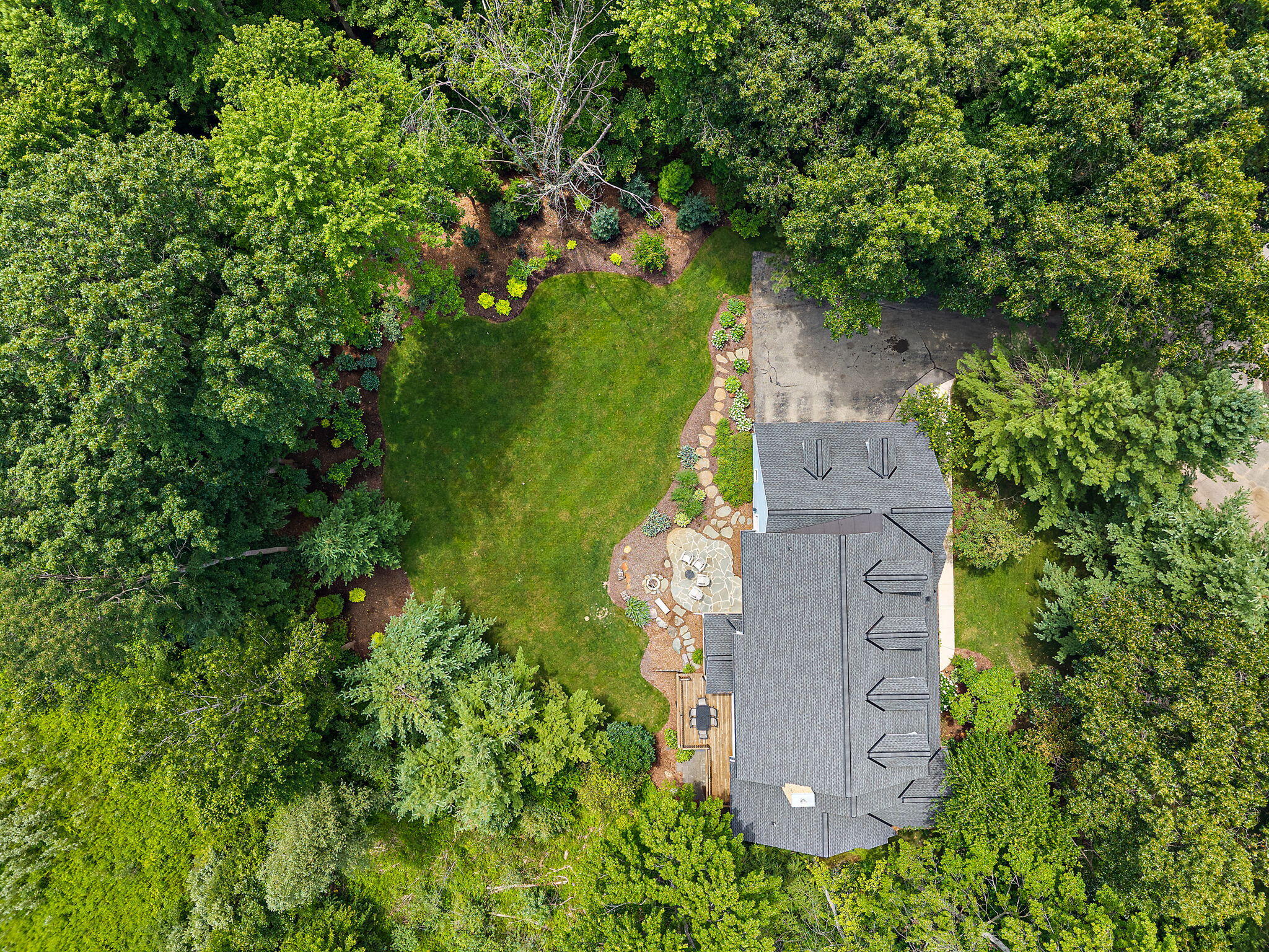 4710 N Catamount Trail NE Ada MI 49301