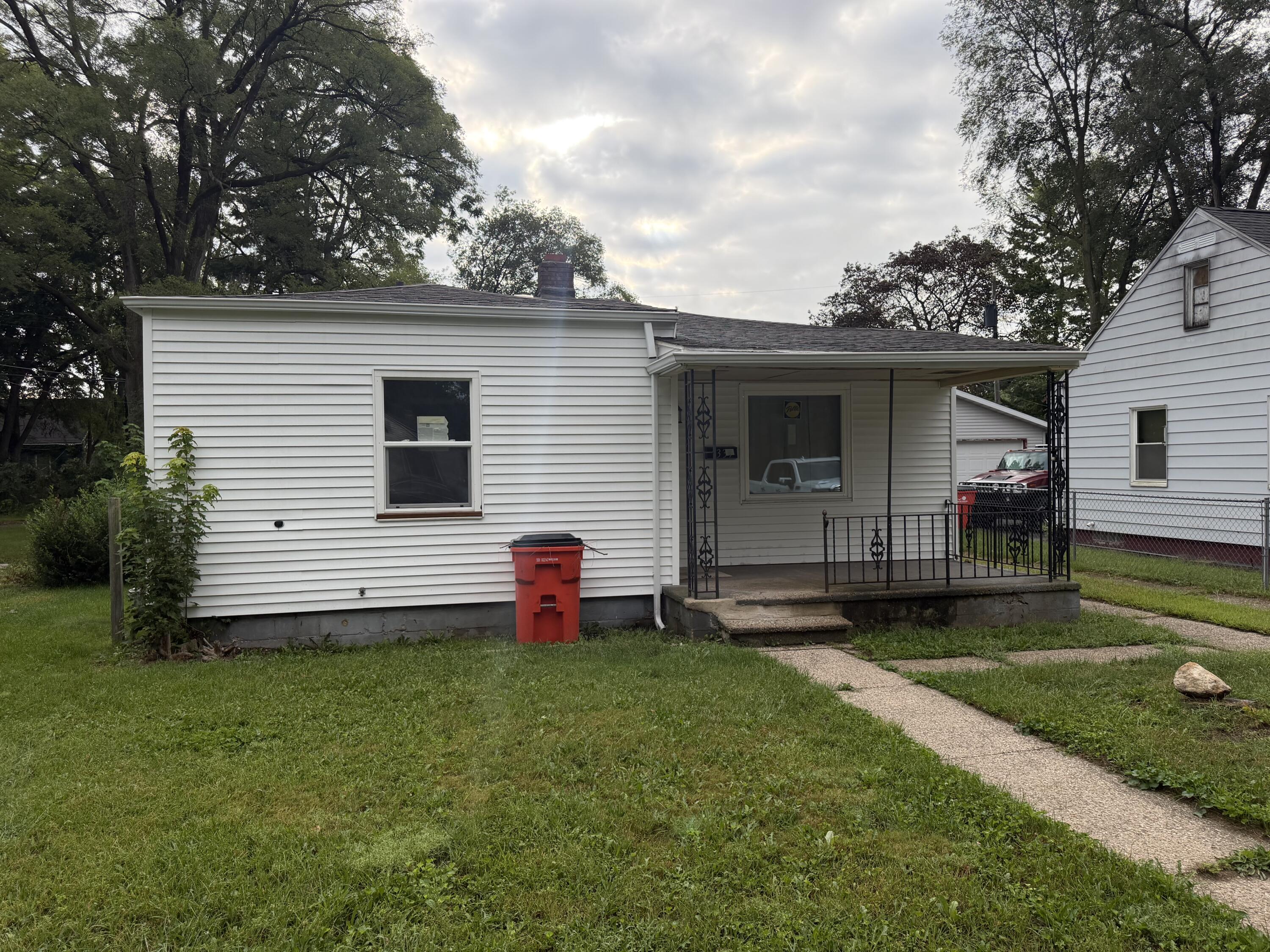 1339 Jennings Avenue Benton Harbor MI 49022