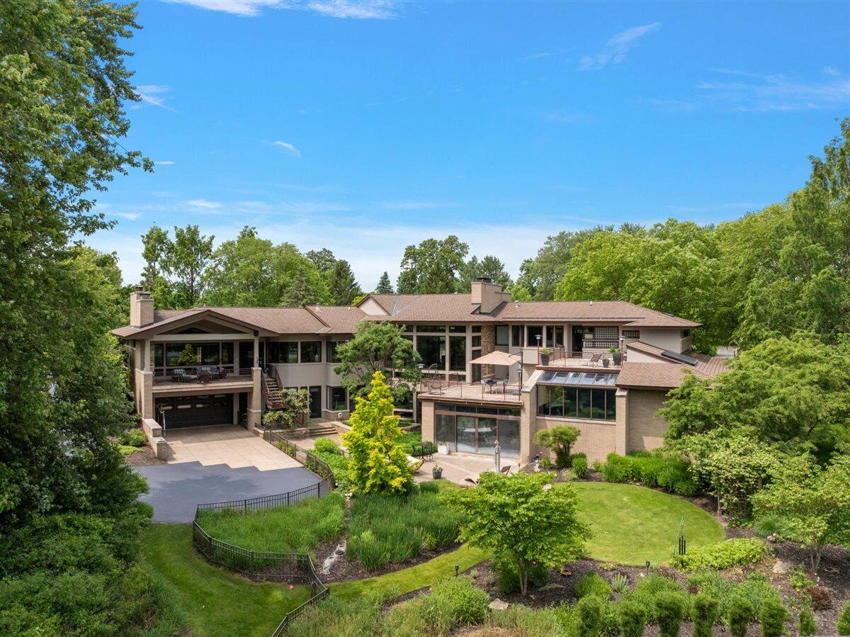 1878 Watermark Drive SE Grand Rapids MI 49546