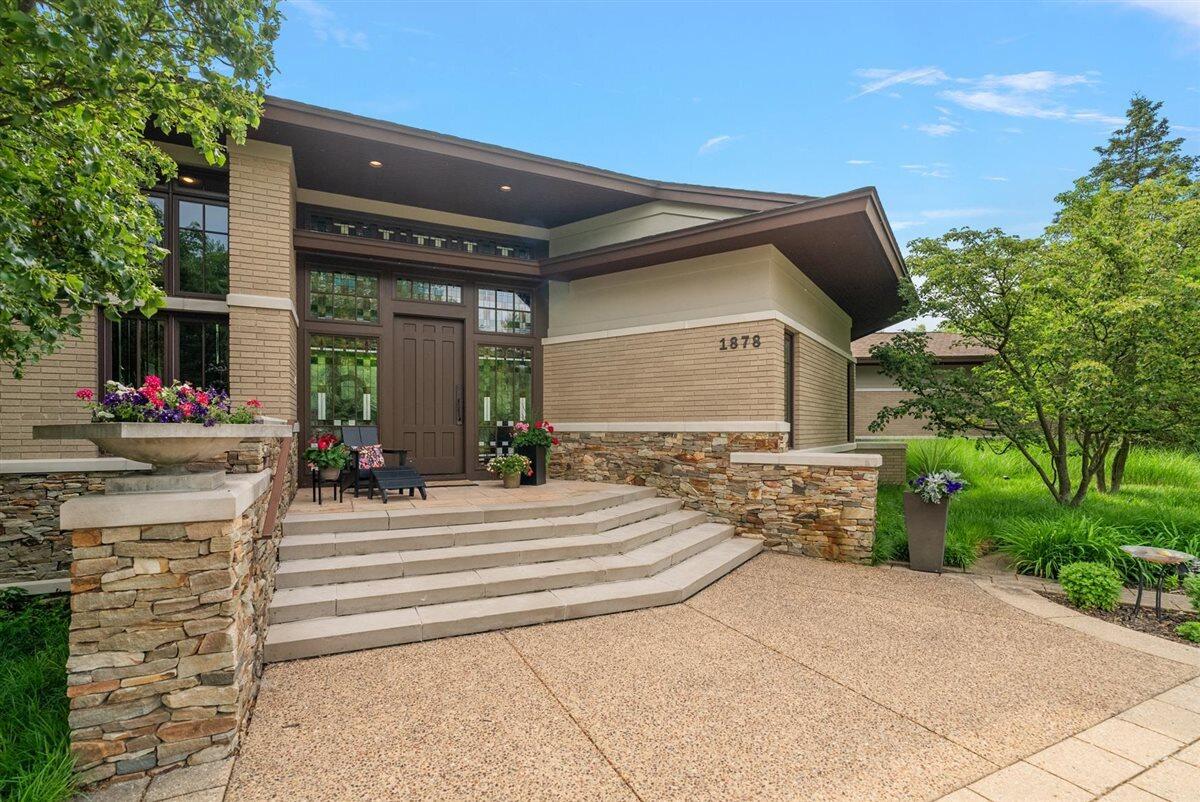 1878 Watermark Drive SE Grand Rapids MI 49546