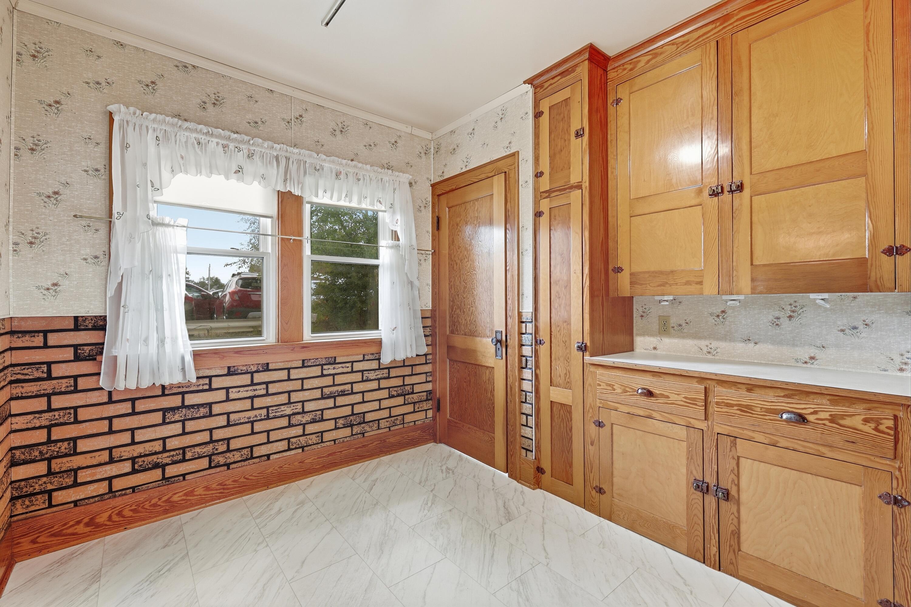 5031 N Riverview Drive Kalamazoo MI 49004