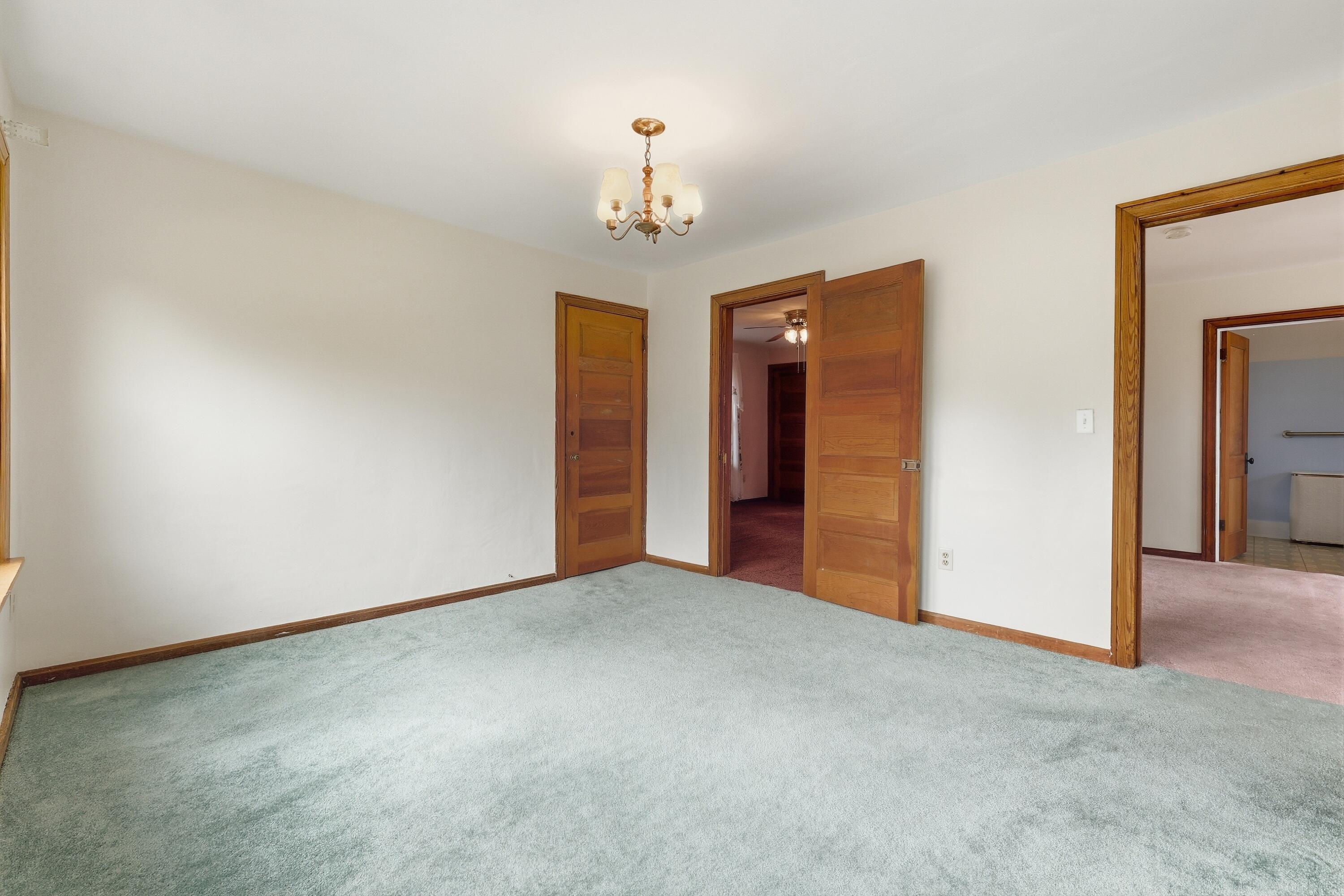 5031 N Riverview Drive Kalamazoo MI 49004