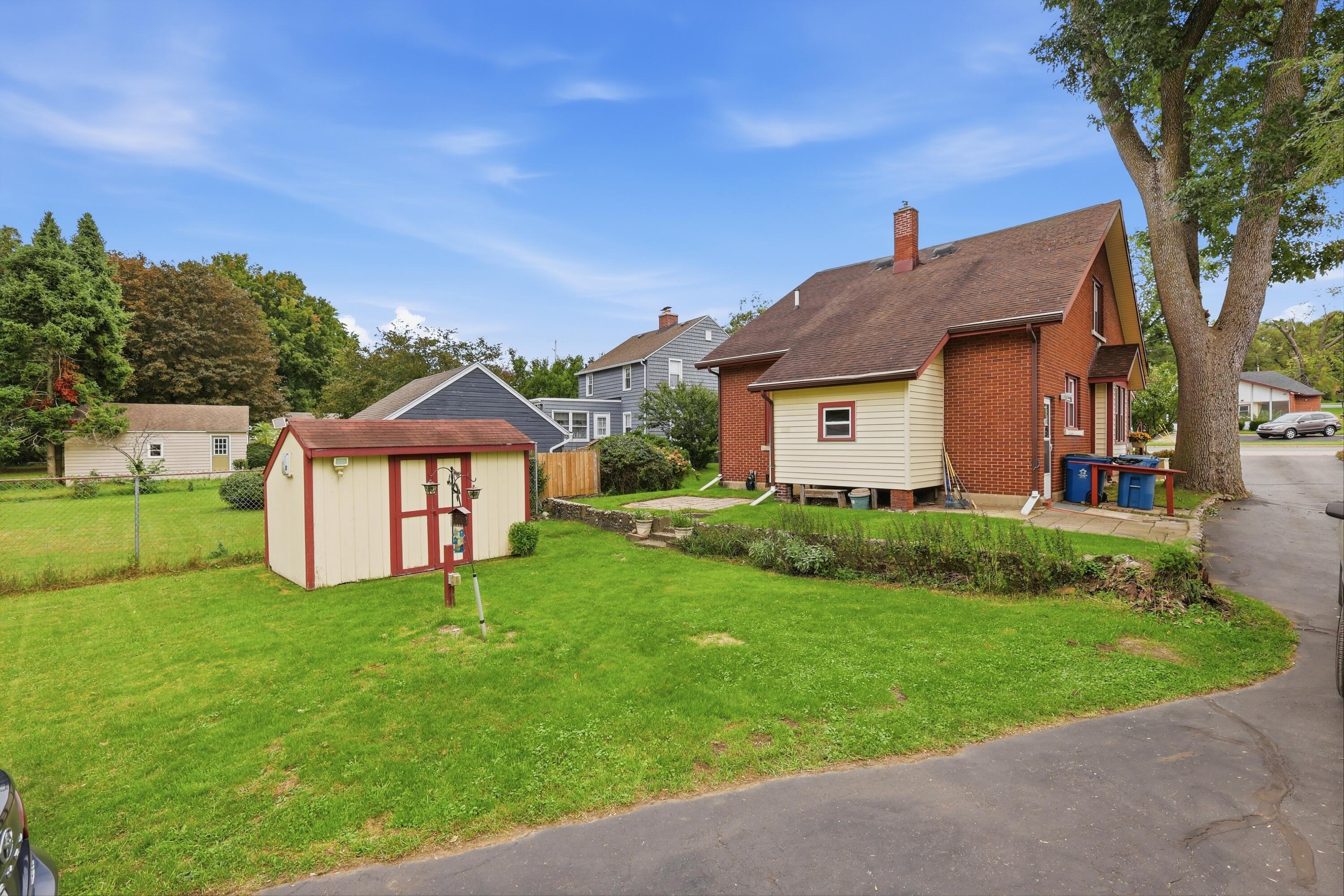5031 N Riverview Drive Kalamazoo MI 49004