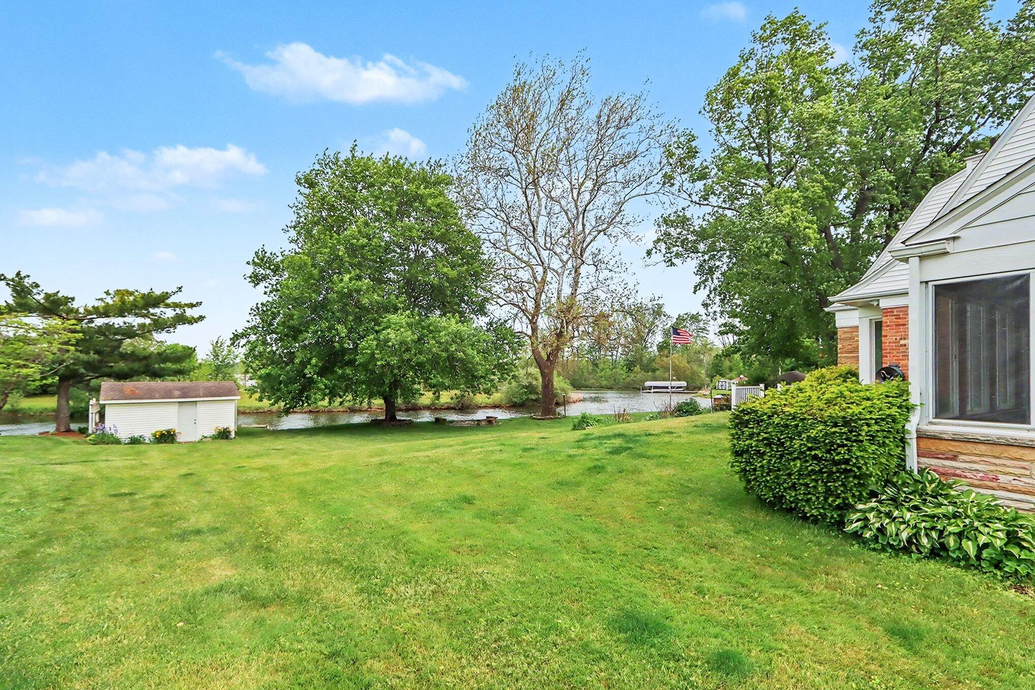 140 Meadowwood Court Decatur MI 49045