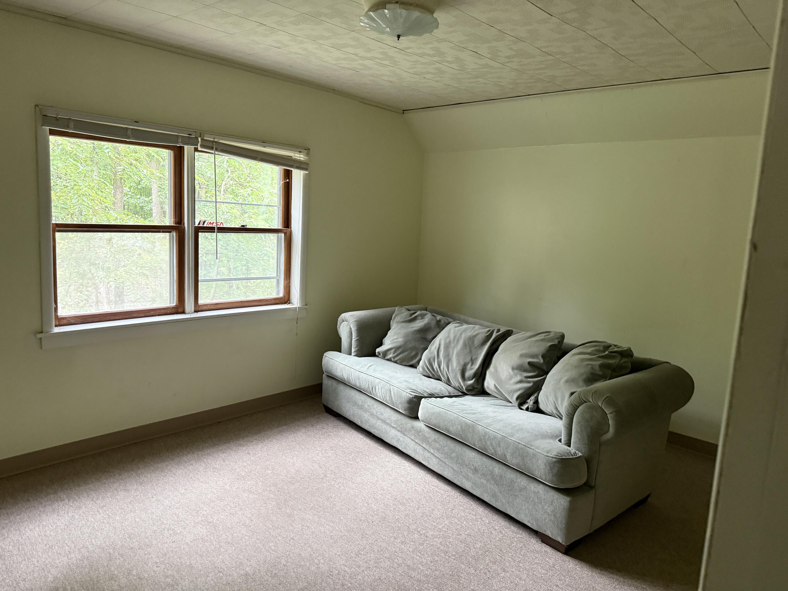 1220 N 6th Street Kalamazoo MI 49009