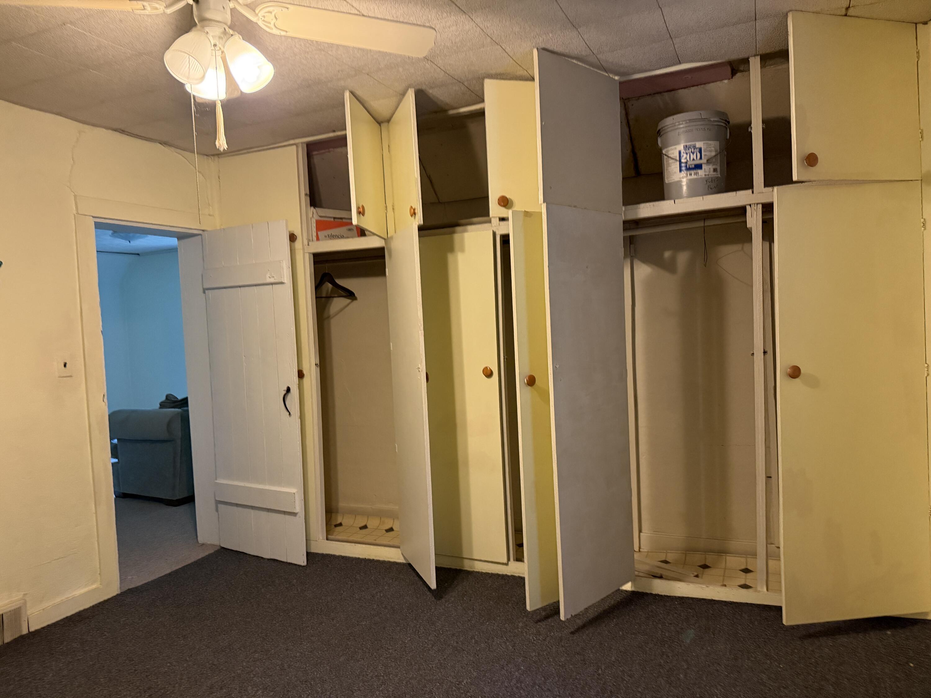 1220 N 6th Street Kalamazoo MI 49009