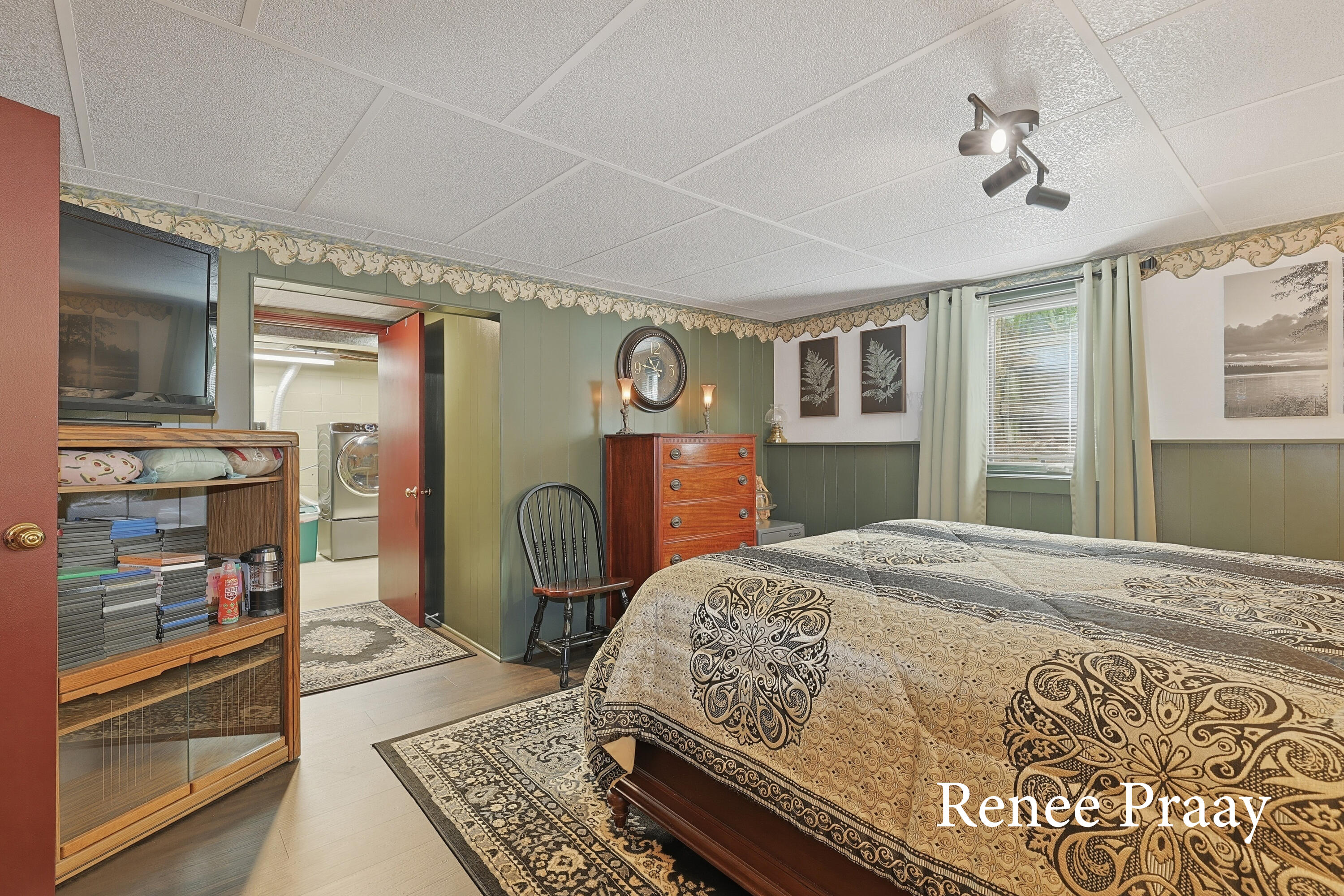 2816 Green Ridge Avenue Muskegon MI 49445